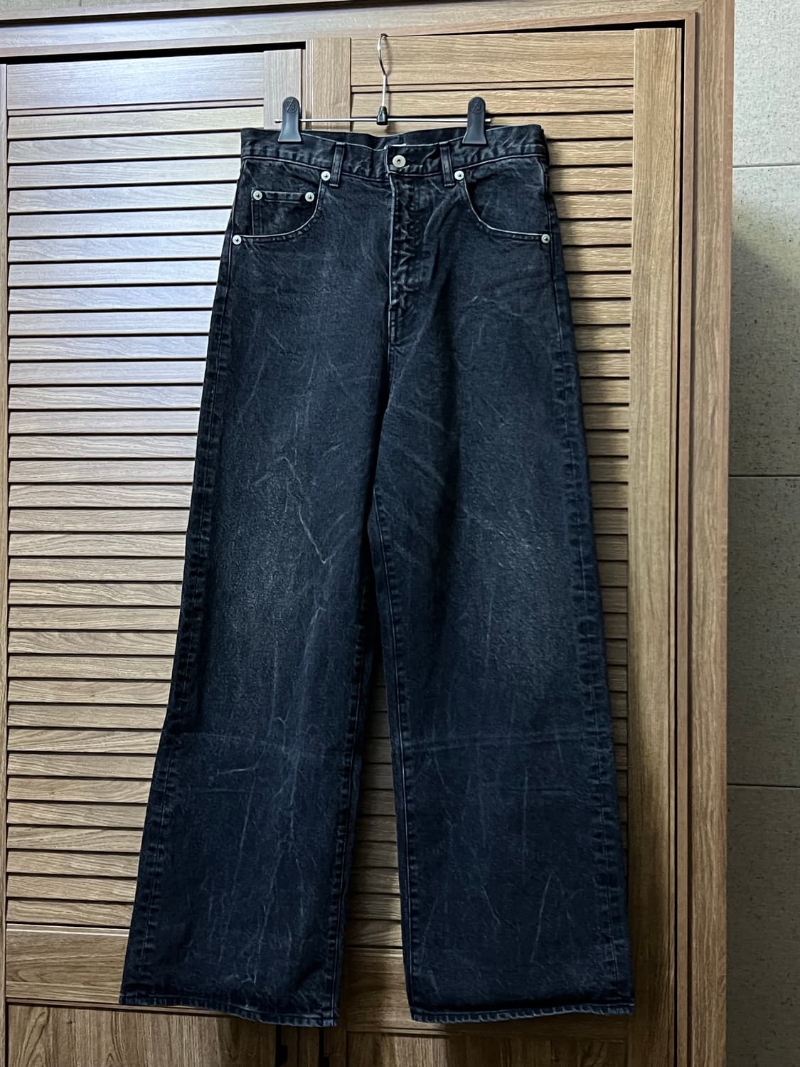 새상품 INSCRIRE 워싱 블랙 와이드 데님 팬츠 상품이미지1