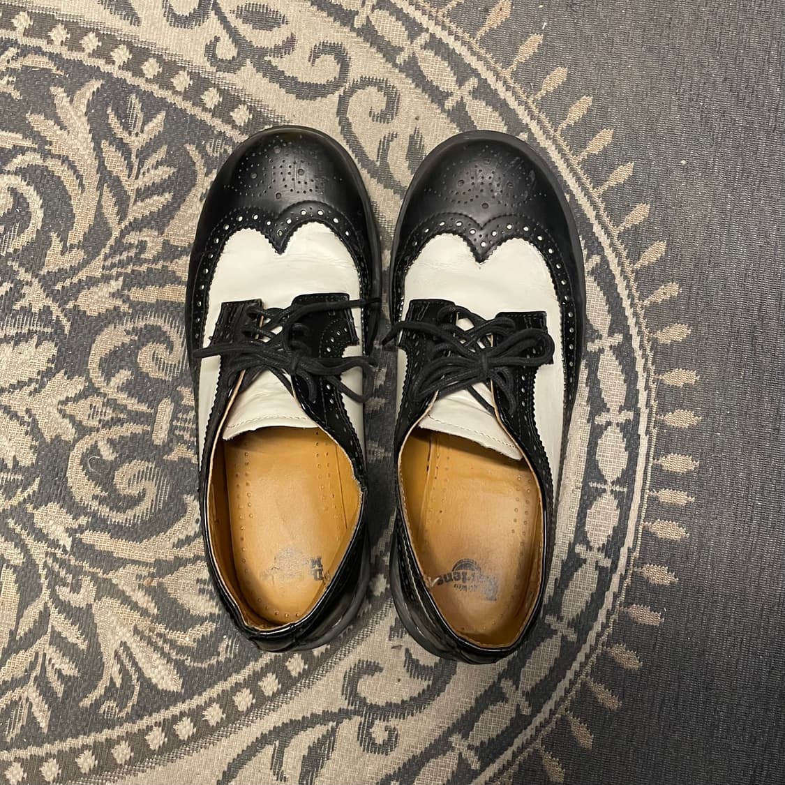 닥터마틴 10458 브로그 윙팁 슈즈   상품이미지4