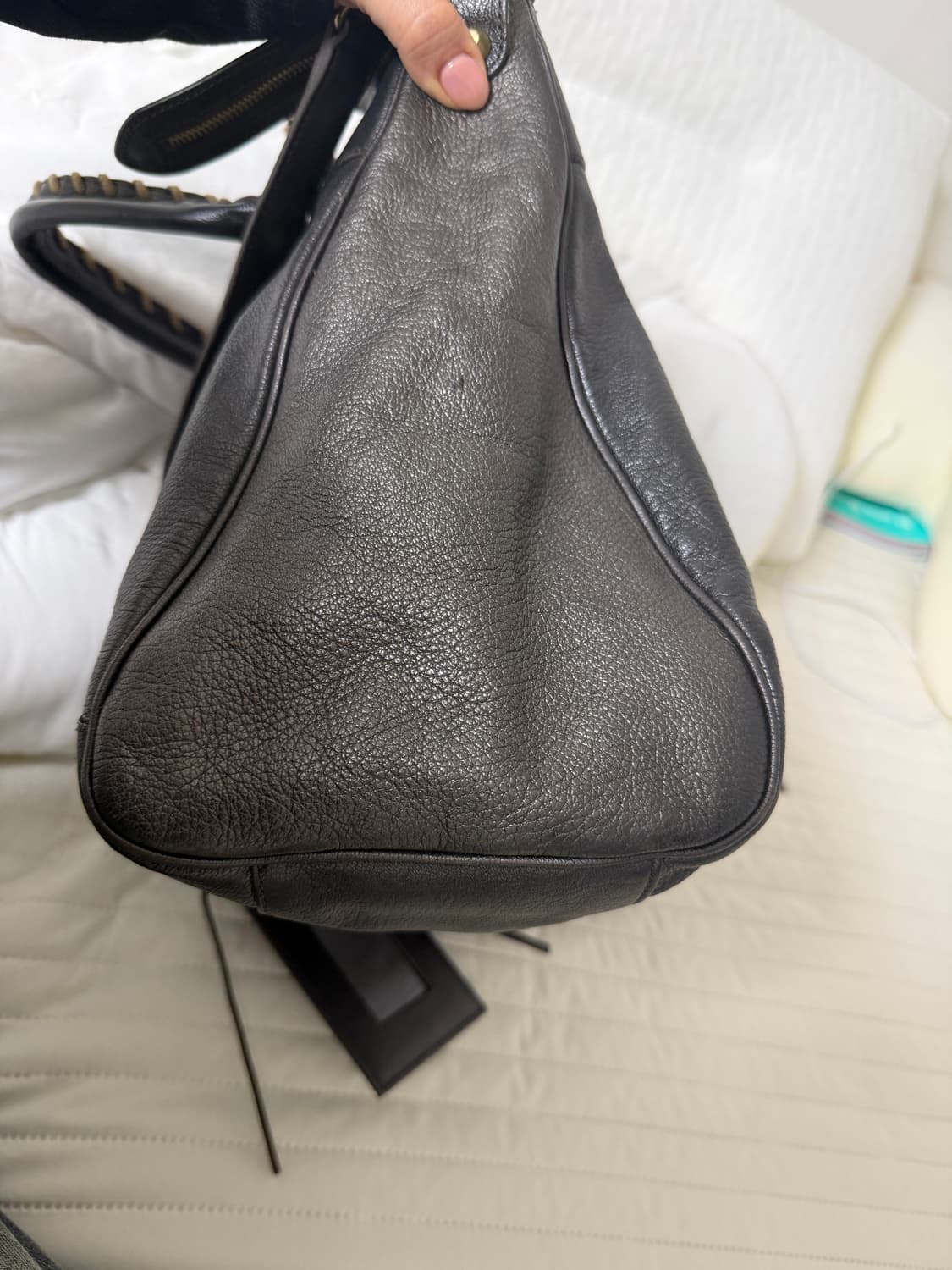 발렌시아가 모터백 상품이미지4