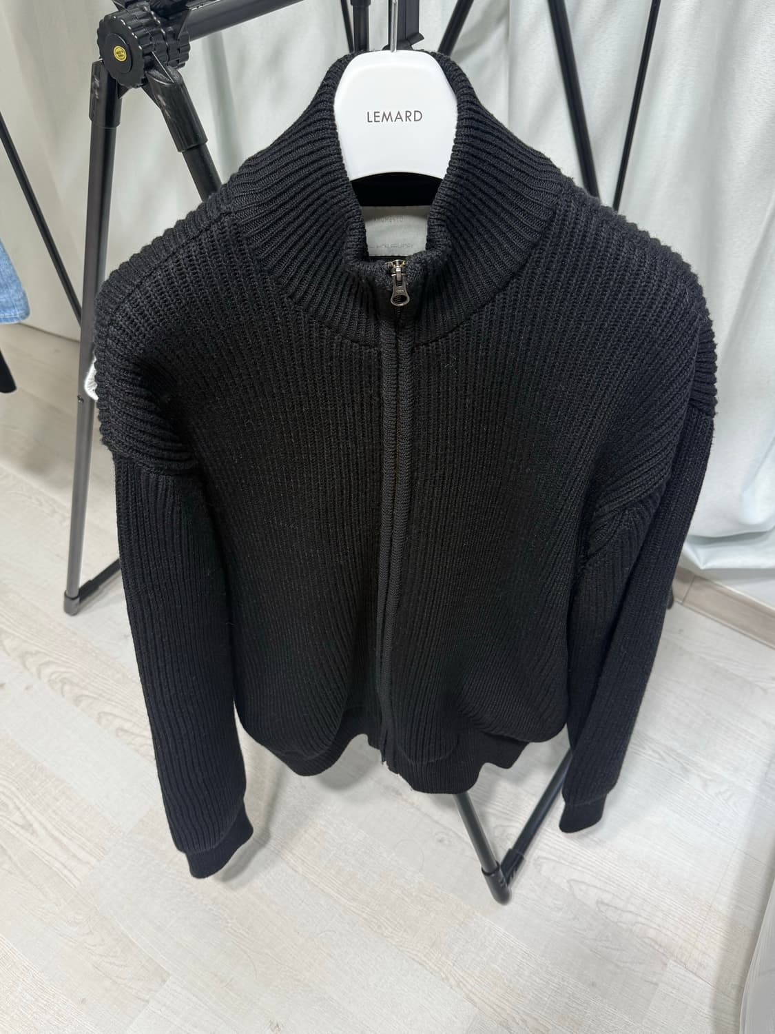 [M] 아모멘토 풀니들 블루종 상품이미지1