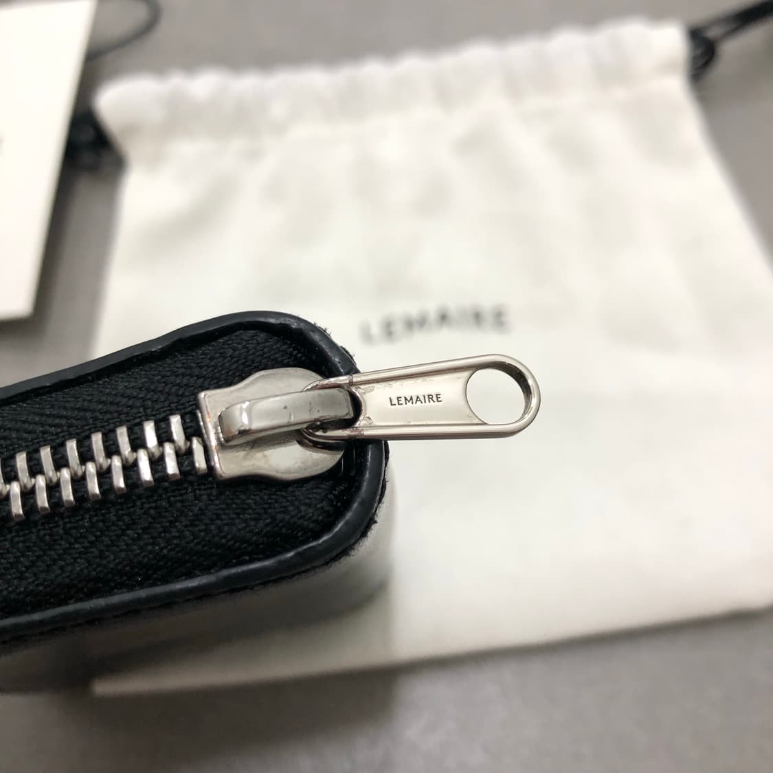 르메르 가죽 레더 zip wallet 카드지갑 상품이미지2
