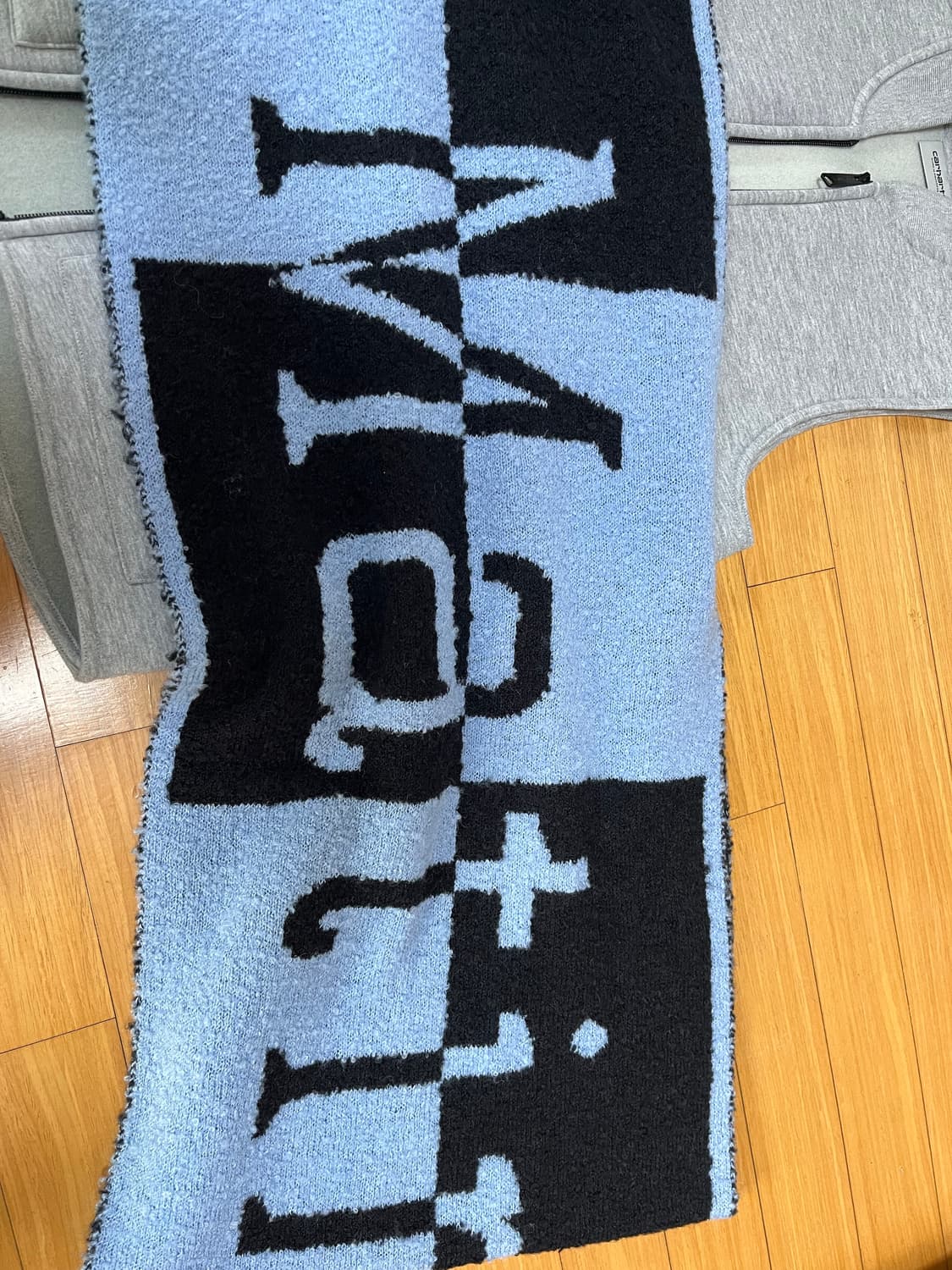 마뗑킴 머플러 블루 상품이미지2