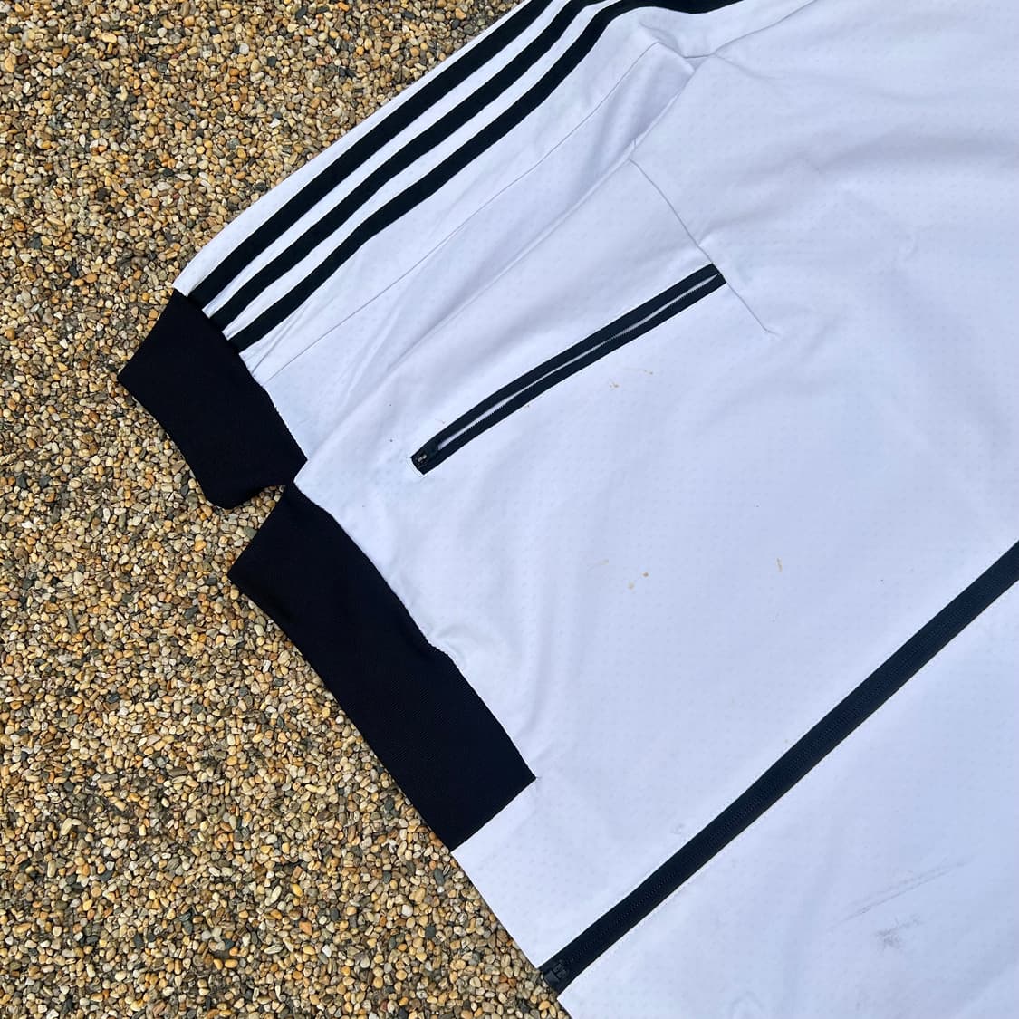 아디다스 (ADIDAS)흰검 삼선 화이트 바람막이 자켓 상품이미지3