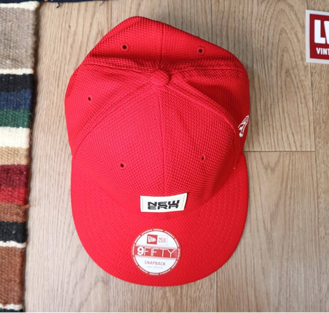 
뉴에라 new era 볼캡

굿 컨디션 상품이미지1