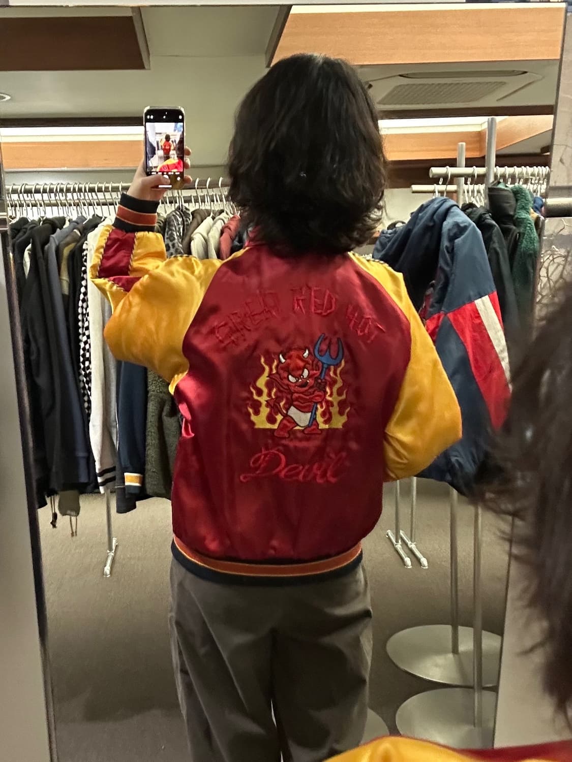 L)도그타운 빈티지 레드/옐로우 새틴 자켓 상품이미지2