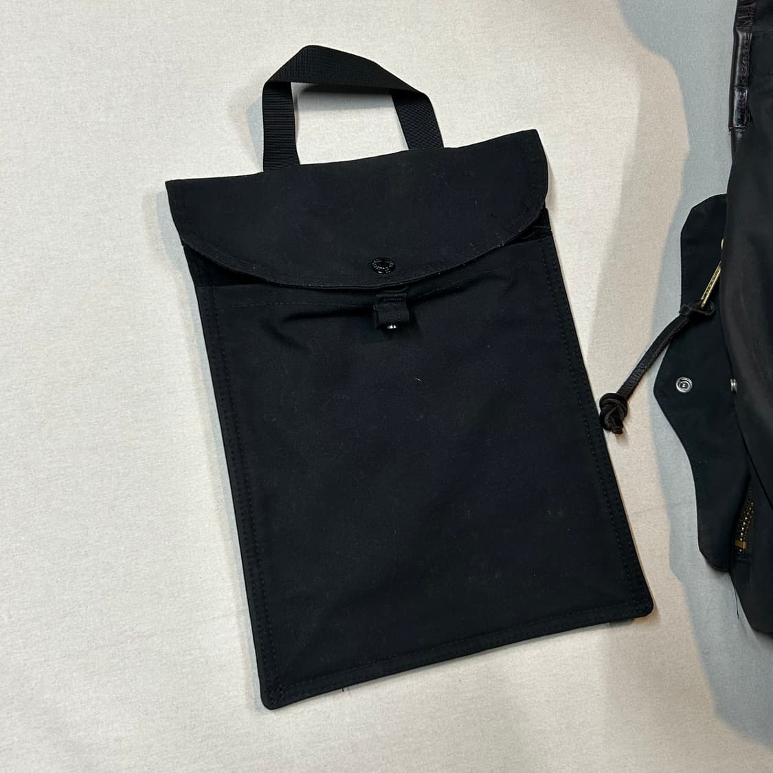 필슨(Filson) 70017 틴 크로스 가죽 스트랩 백팩 상품이미지9
