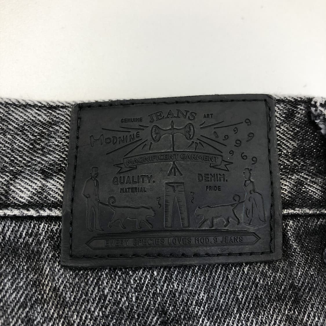 모드나인 스타더스트 블랙 데님진 29 인치  상품이미지4