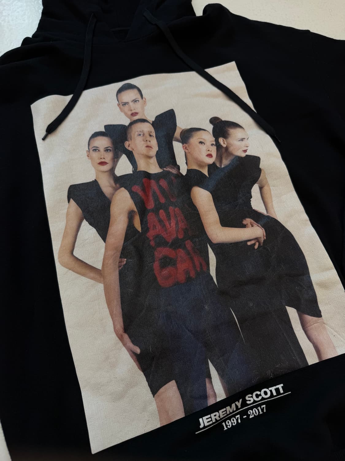 Jeremy Scott "Viva Avant Garde" 한정판 후드 상품이미지2