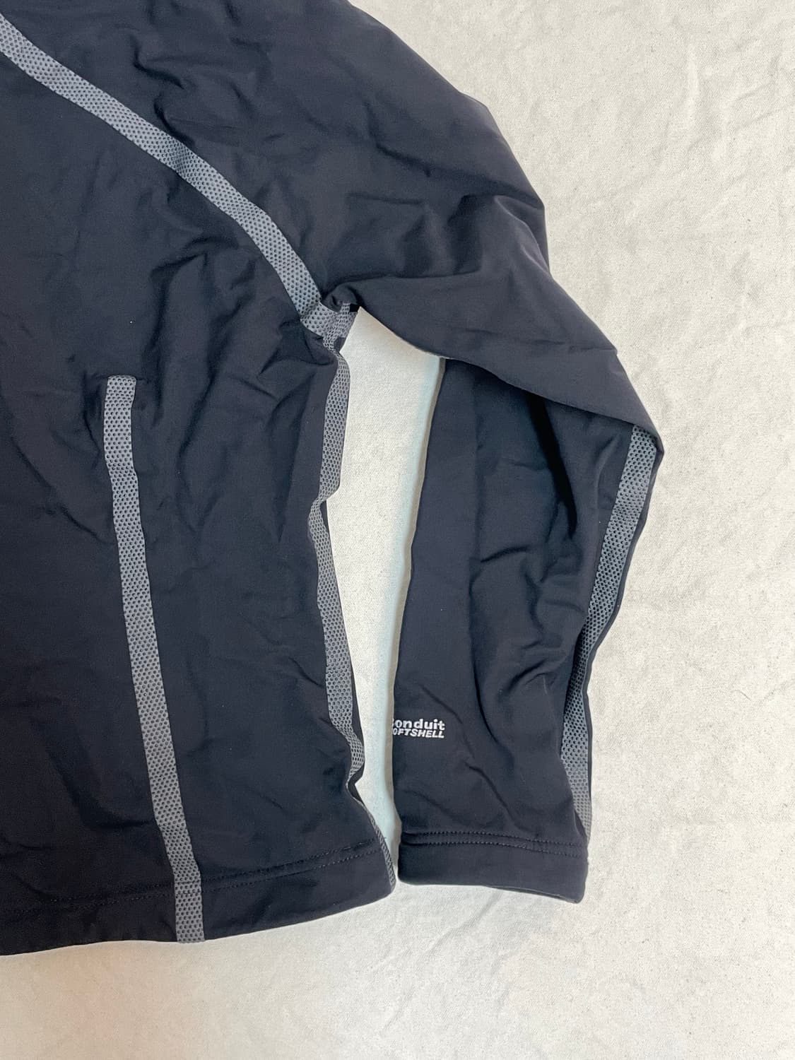 마운틴하드웨어 자켓 상품이미지10