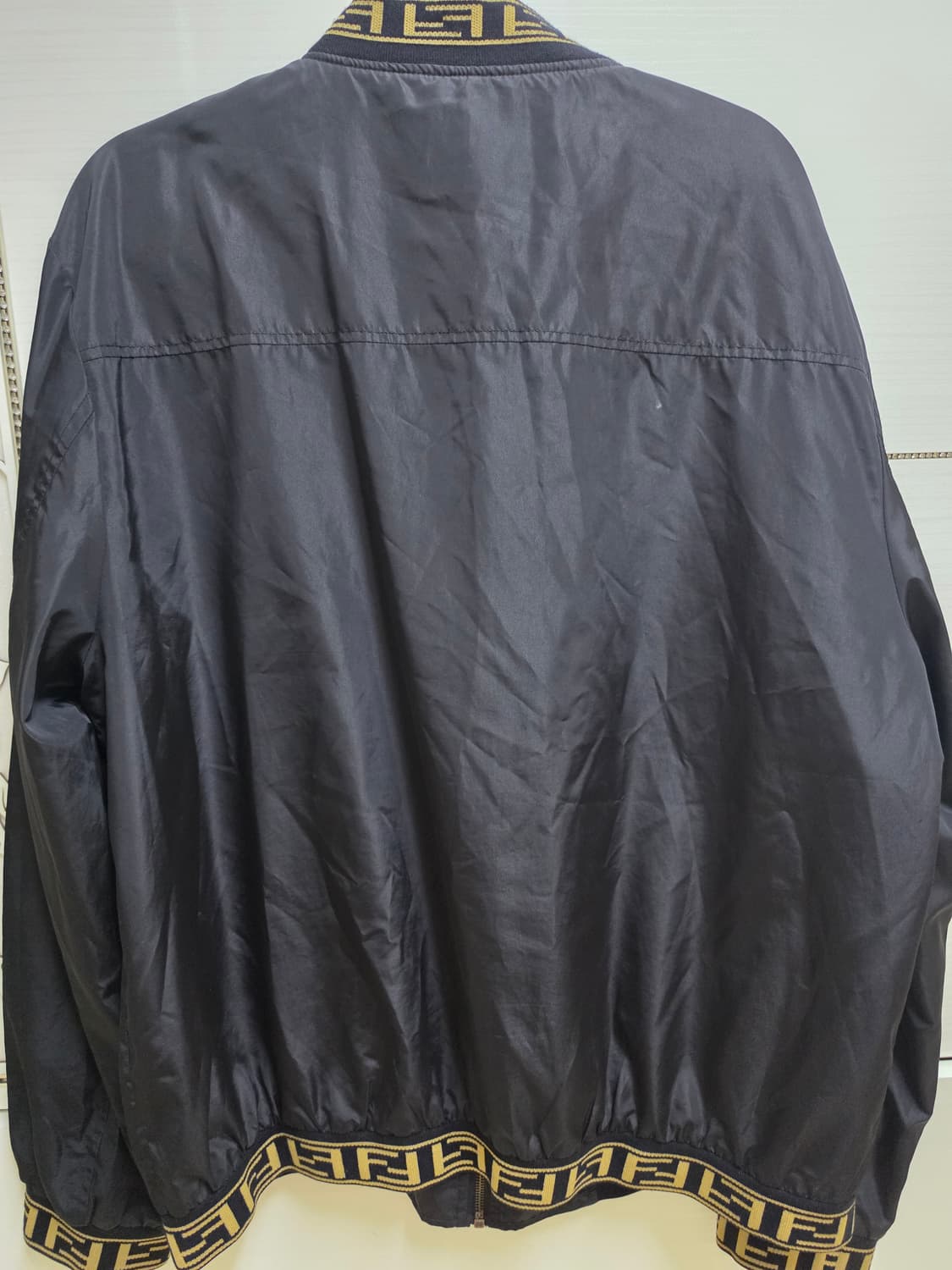 펜디점퍼 2XL 상품이미지5