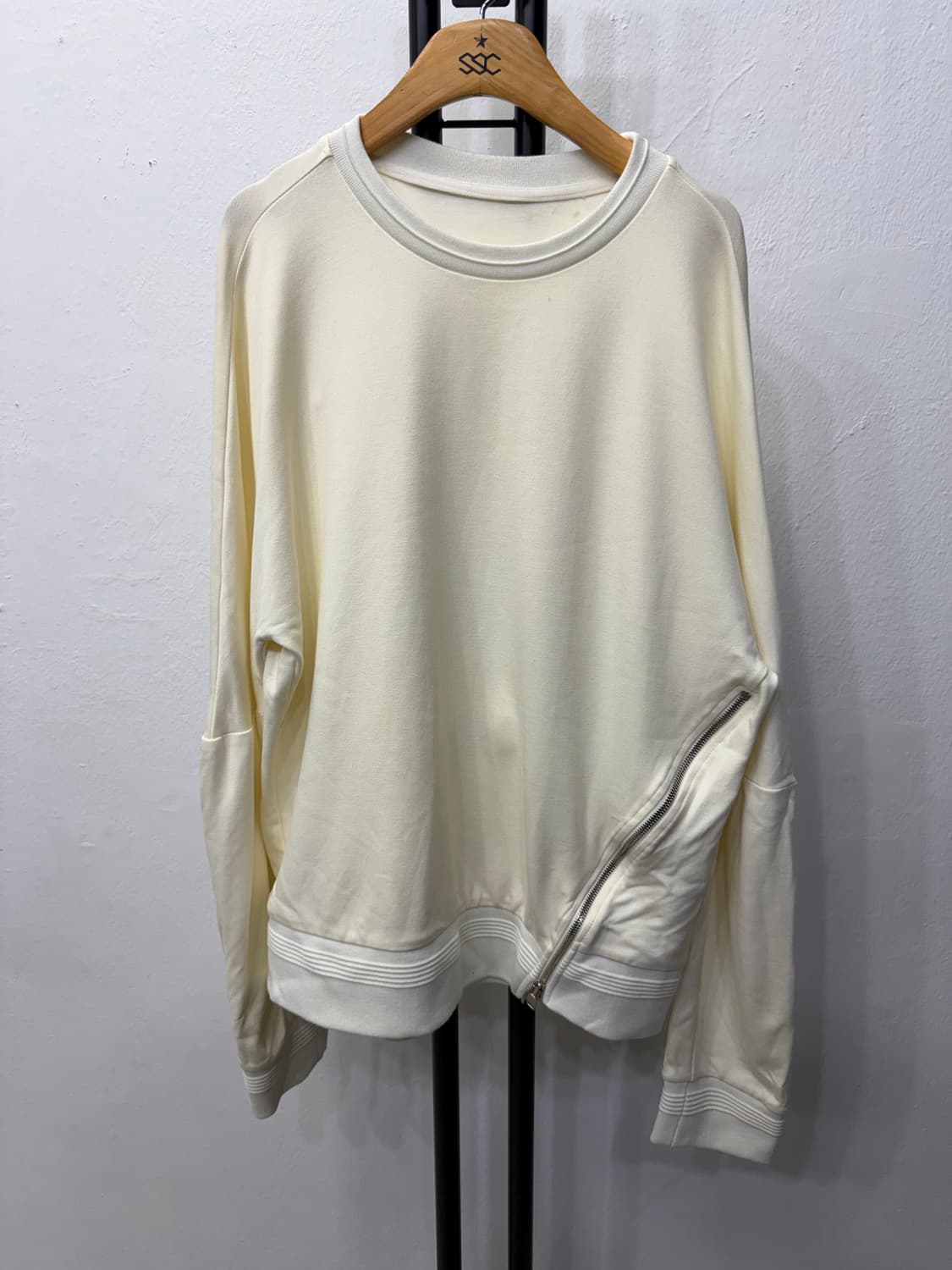 정품) 시스템옴므 한섬 지퍼 포인트 맨투맨 100 상품이미지1