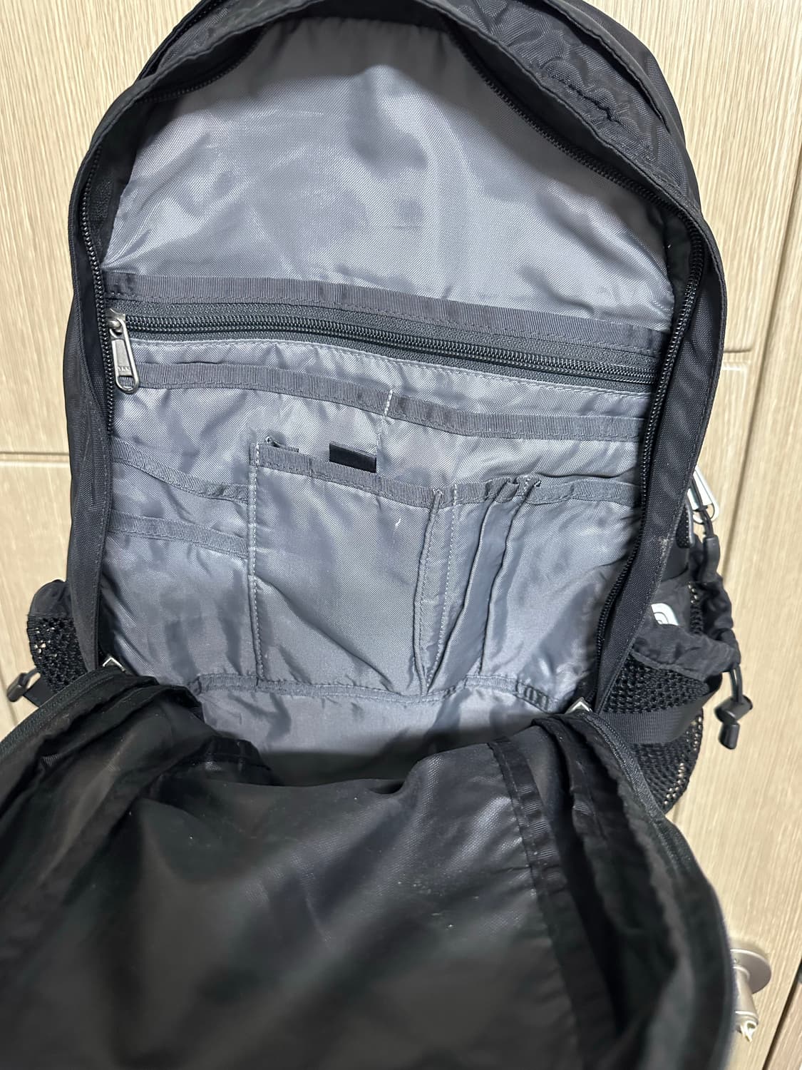 노스페이스 핫샷 백팩 블랙 상품이미지6