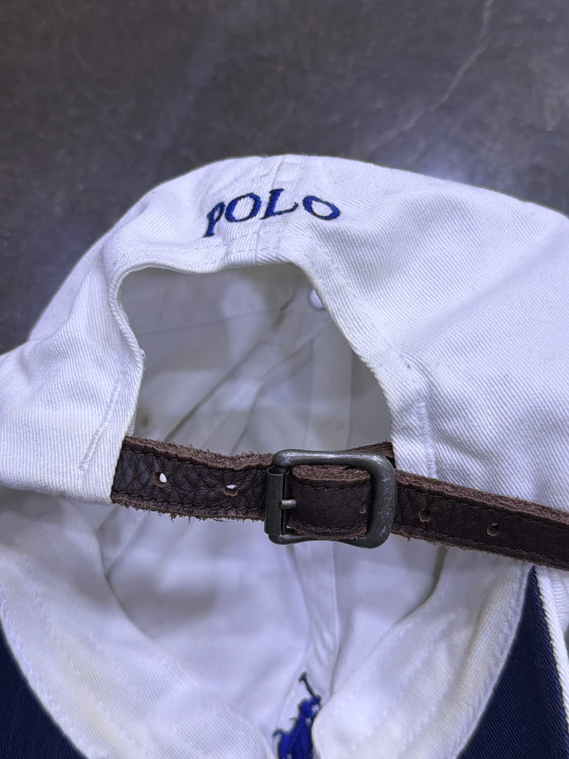 폴로 랄프로렌 포니 자수 가죽 벨트 캐쥬얼 볼캡 화이트 상품이미지4