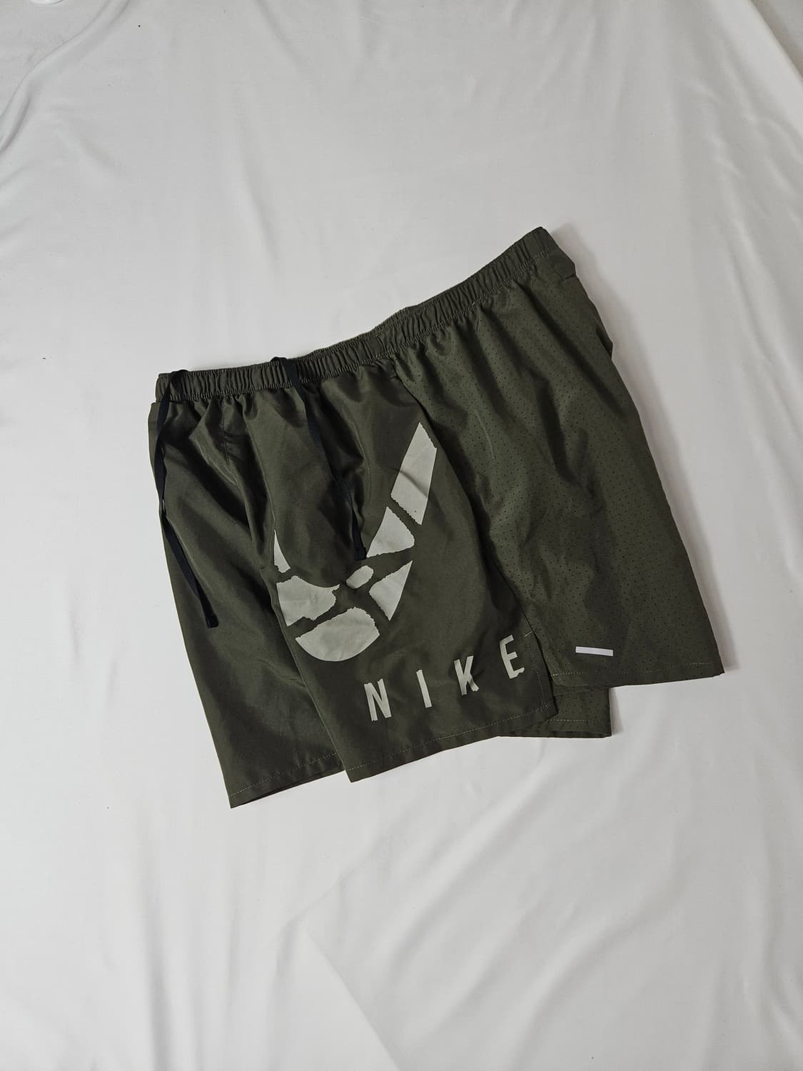 나이키 러닝 스카치 리틀렉티브 숏팬츠 투인원 바지 XL (거의 새상품) 상품이미지2