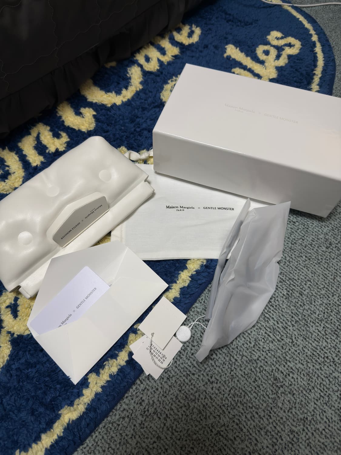 젠틀몬스터 메종마르지엘라 MM212 블랙 클리어 상품이미지7