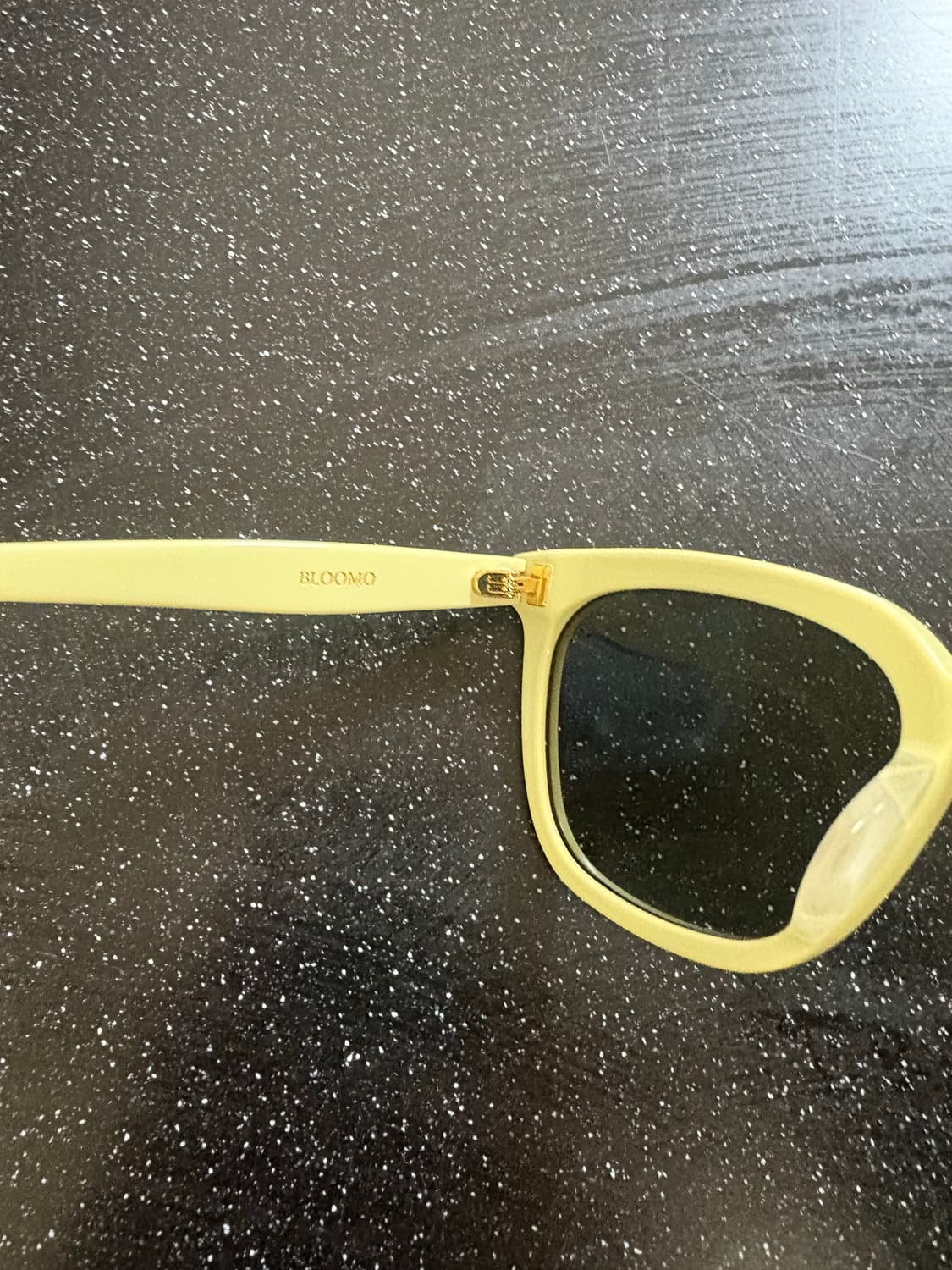 젠틀몬스터 25년 신상 블루모 GR9 상품이미지6