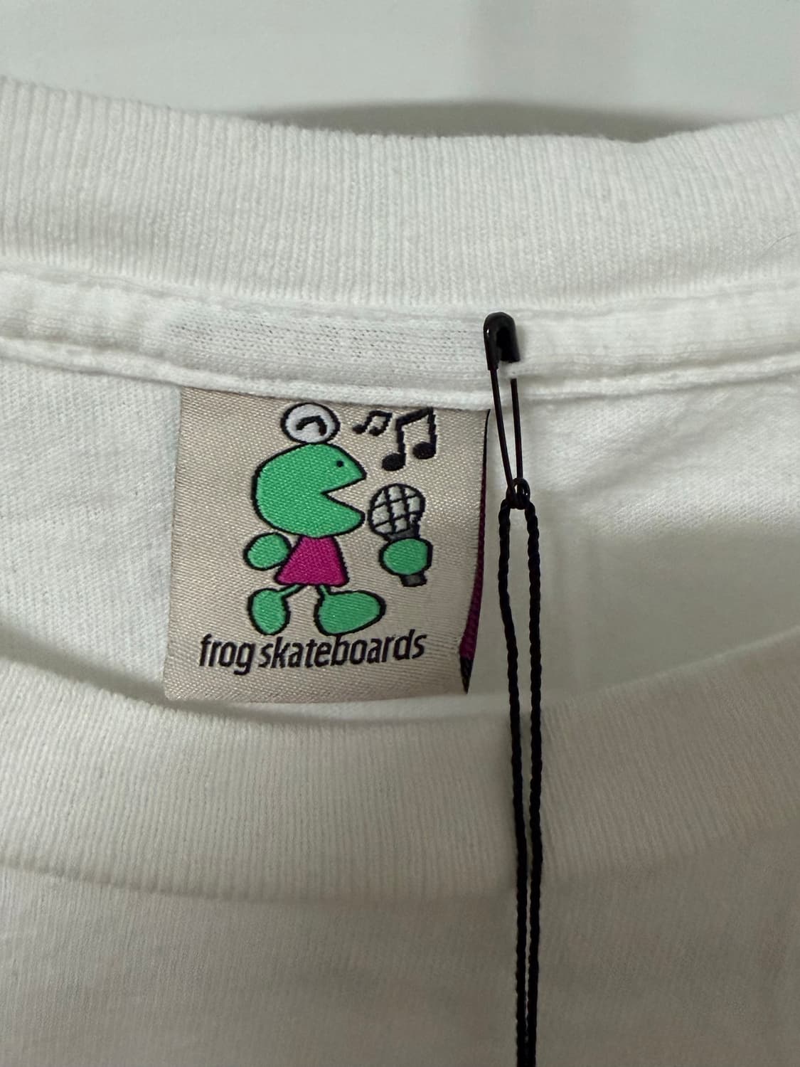 frog skateboard dino logo 티셔츠 상품이미지3