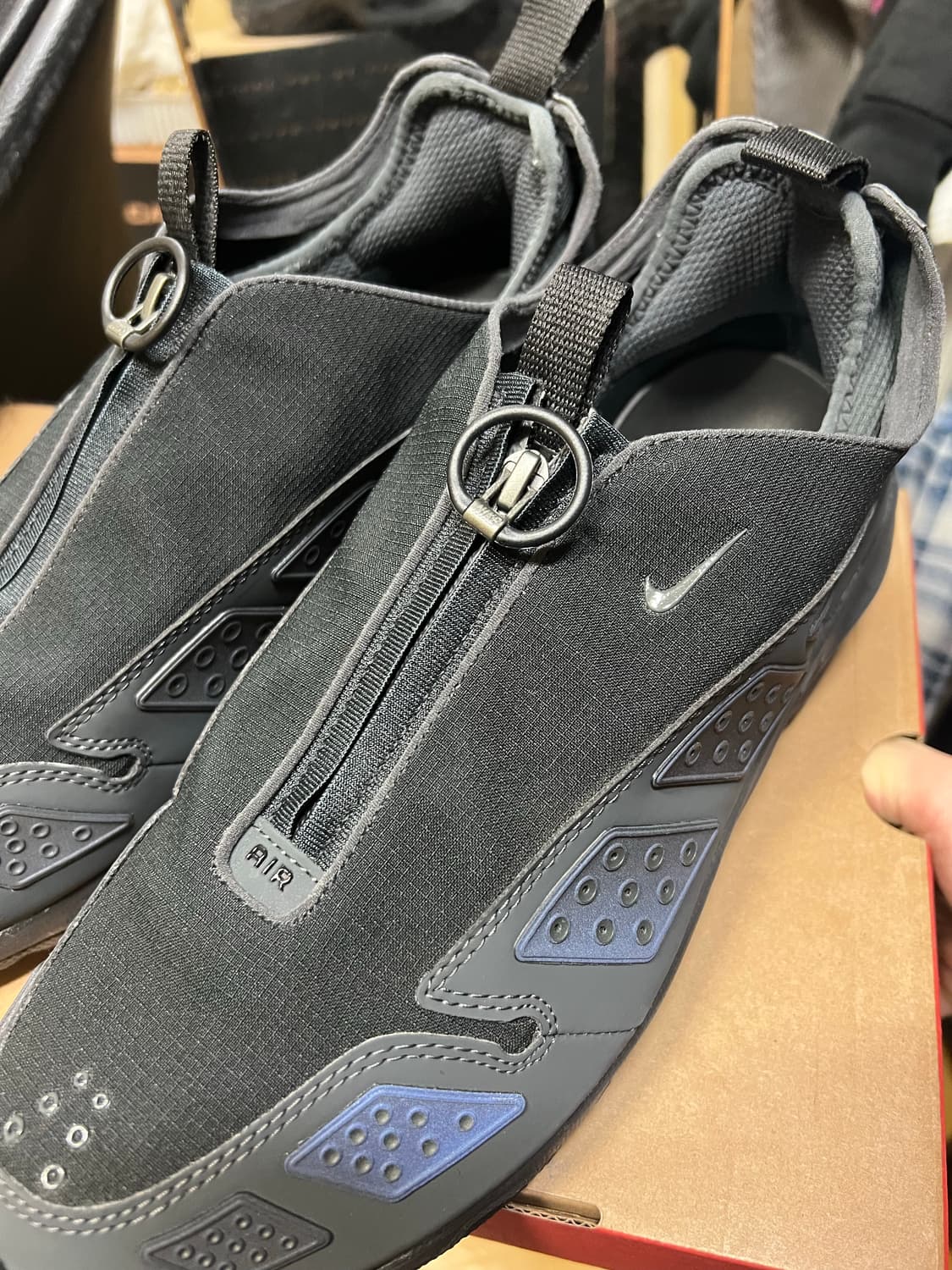 (290)나이키 에어맥스 SNDR 블랙 앤 실버 상품이미지2