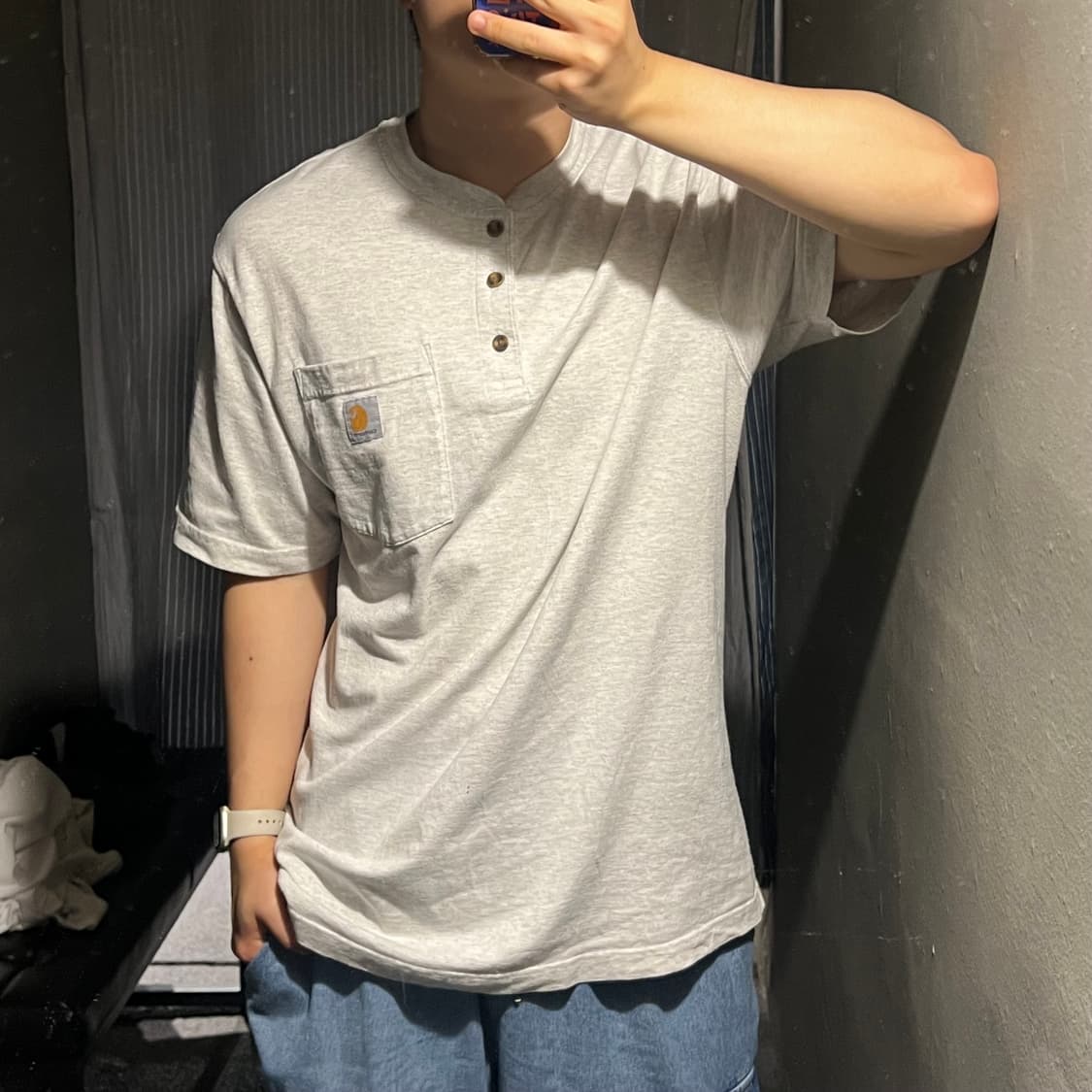 칼하트 멜란지그레이 체스트포켓 로고패치 하프버튼 헨리넥 반팔 티셔츠 상품이미지2