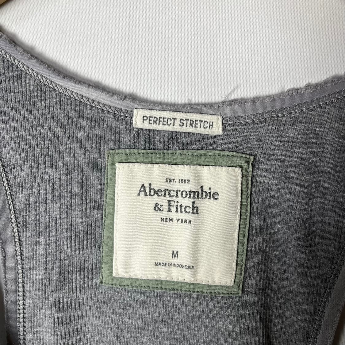 [A&F] 아베크롬비 그런지 비즈 슬리브리스 상품이미지5