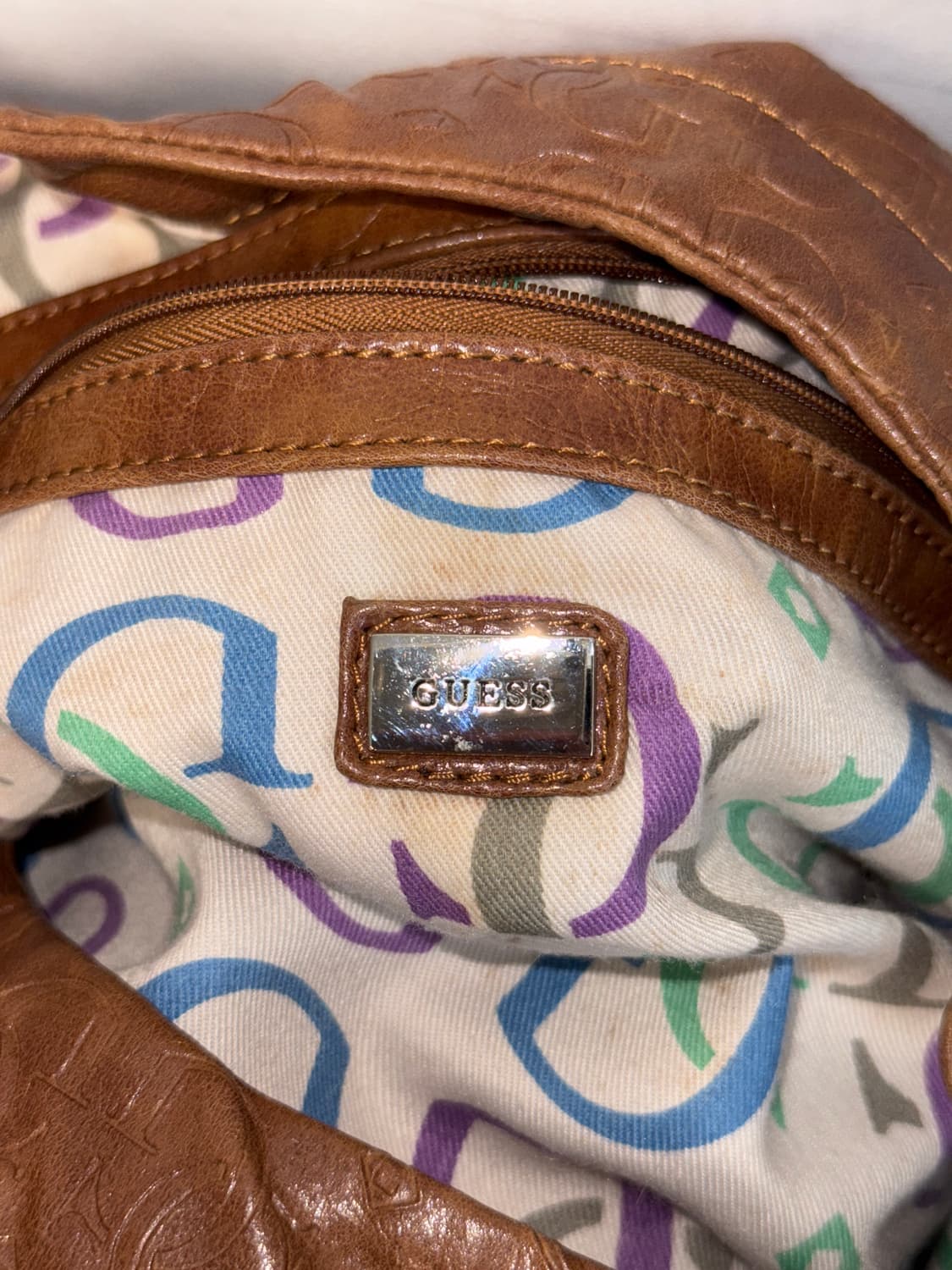 Guess brown leather logo shoulder bag 상품이미지7