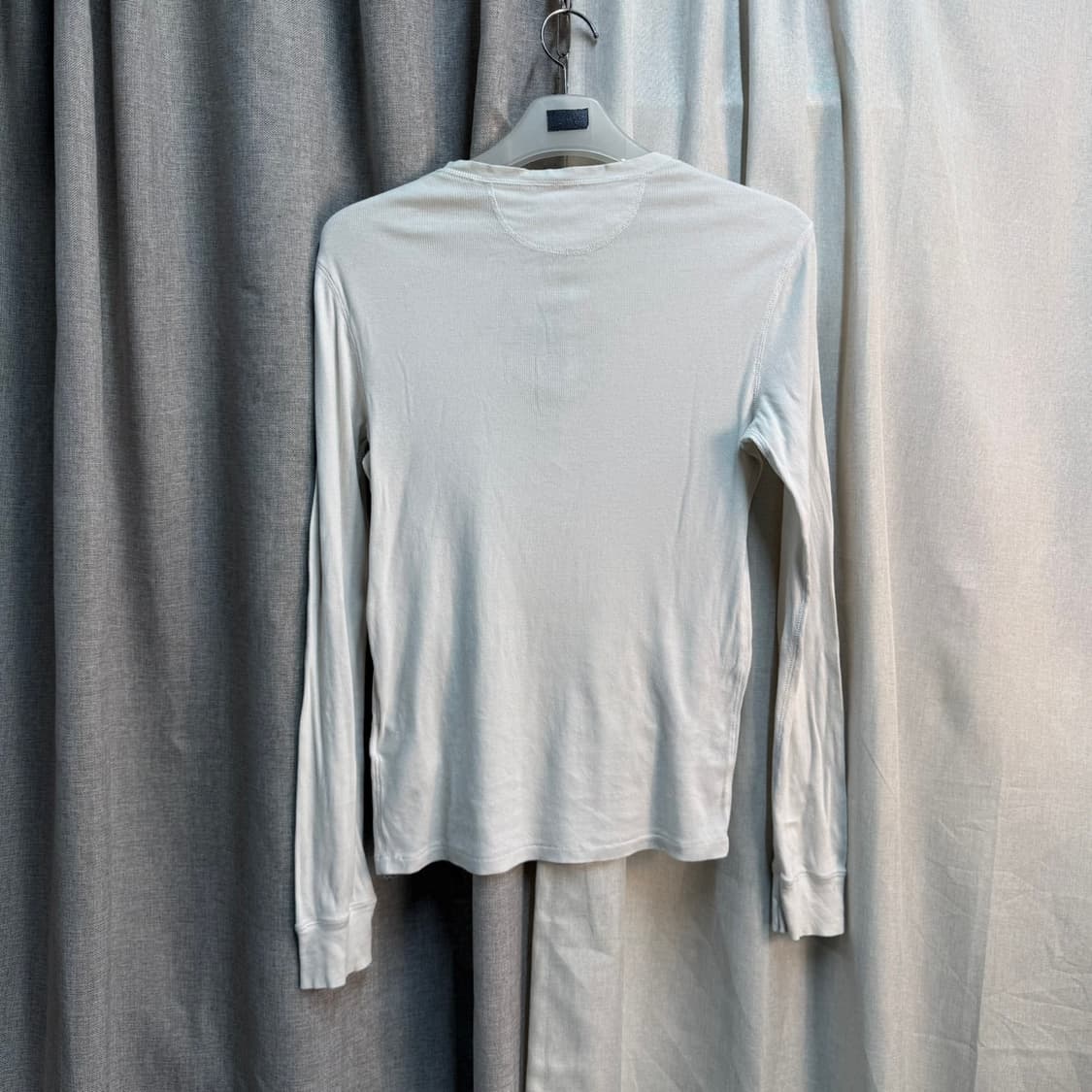 [L] 랄프로렌 화이트 헨리넥 긴팔티셔츠 상품이미지4