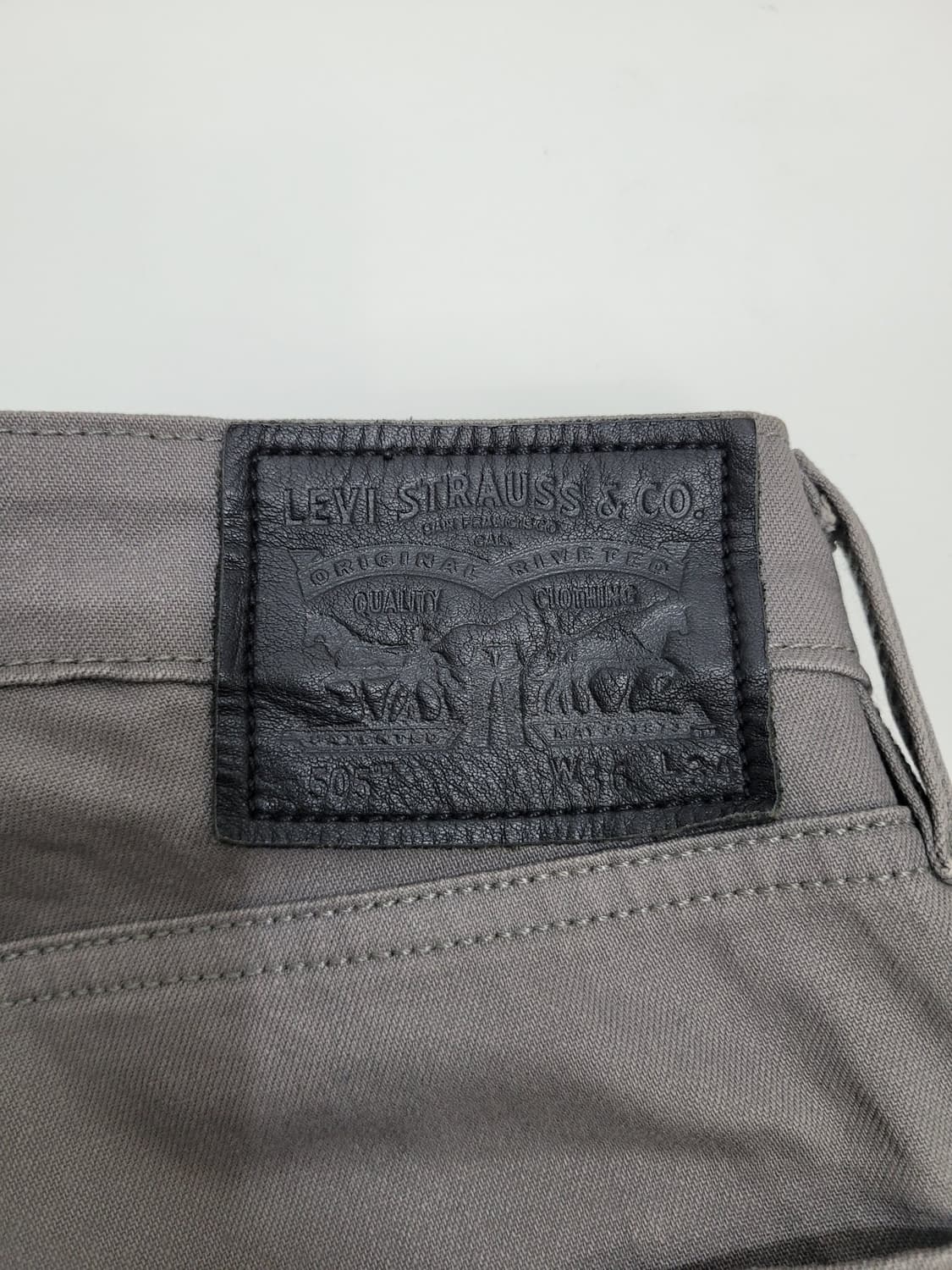 LEVI'S 리바이스 505 화이트탭 데님 팬츠 / 남 36 그레이
 상품이미지5