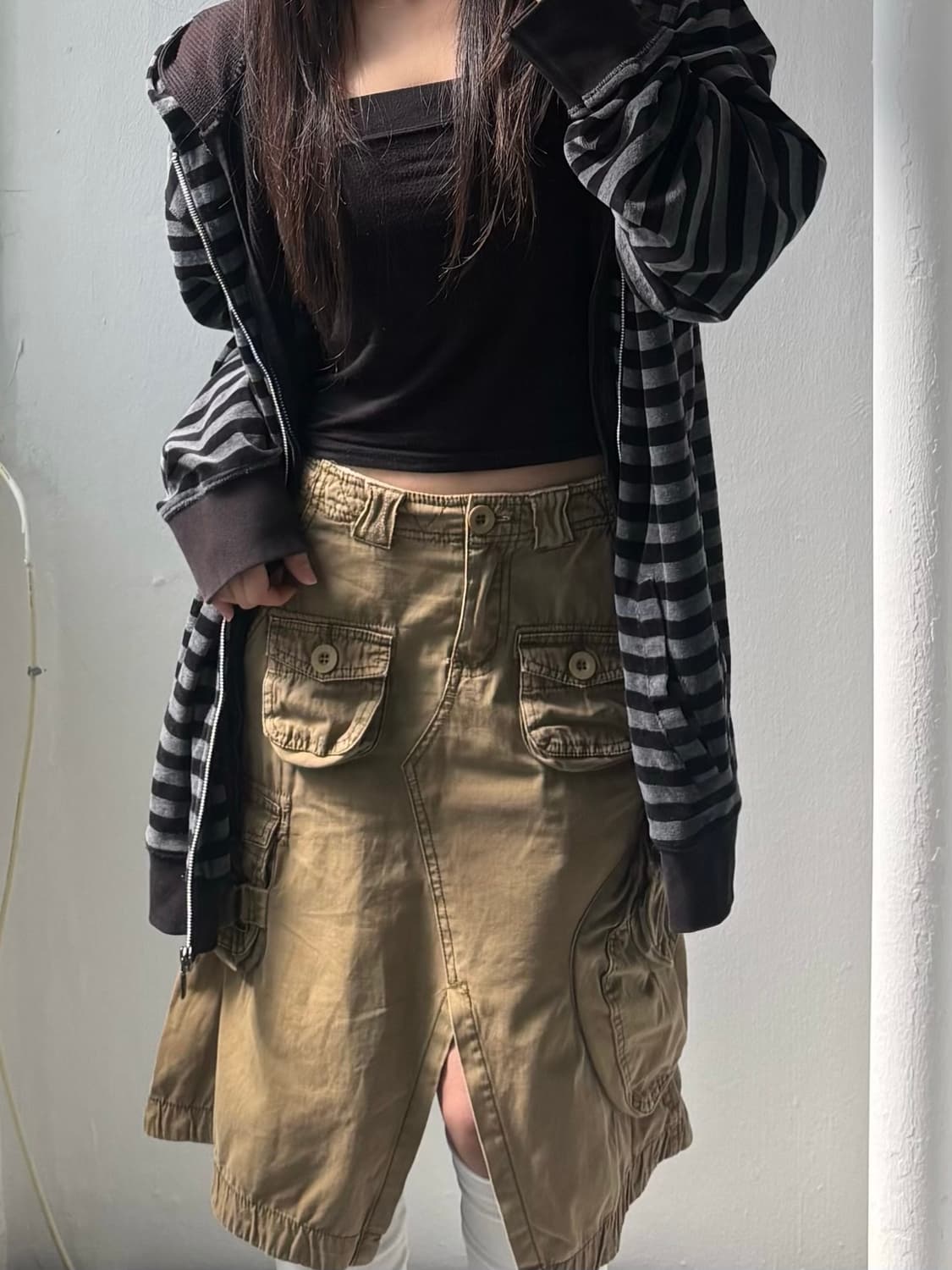 Abercrombie Cargo Midi Skirt 상품이미지5