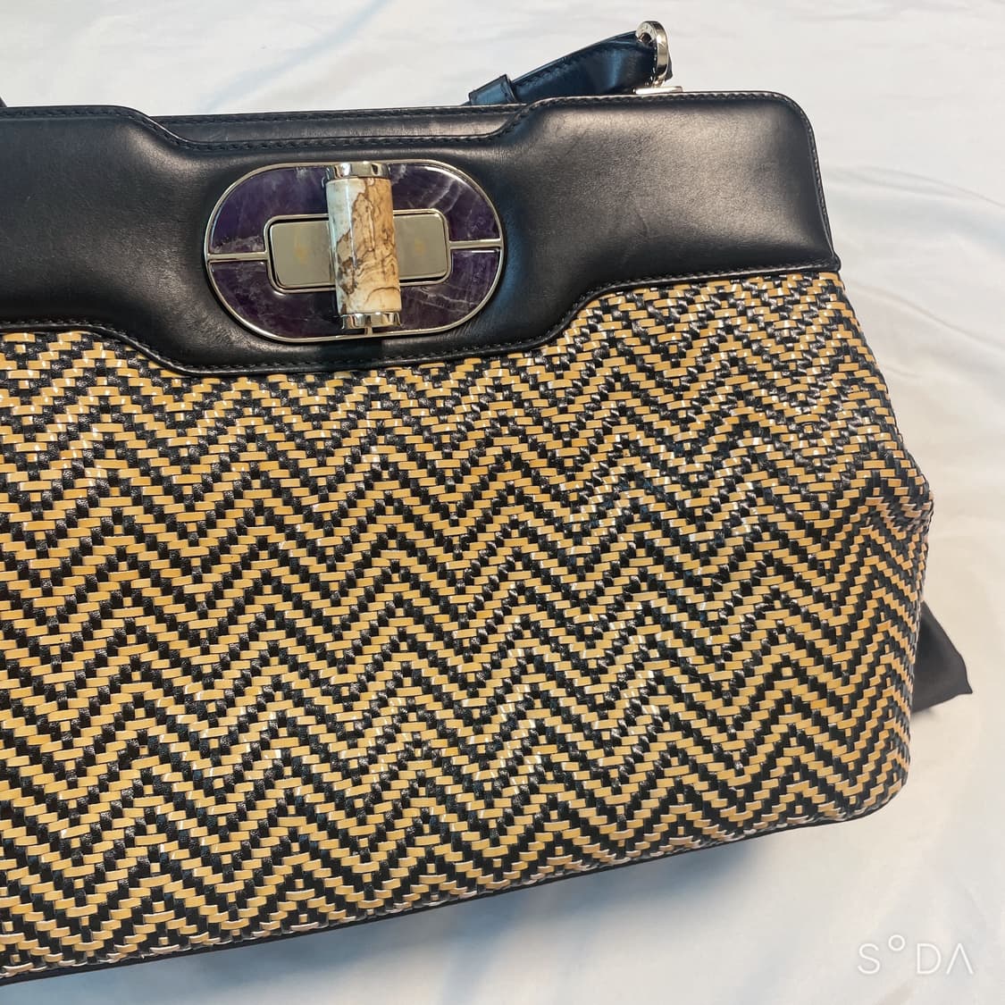 불가리 이사벨라 로셀리티 토트백 상품이미지2