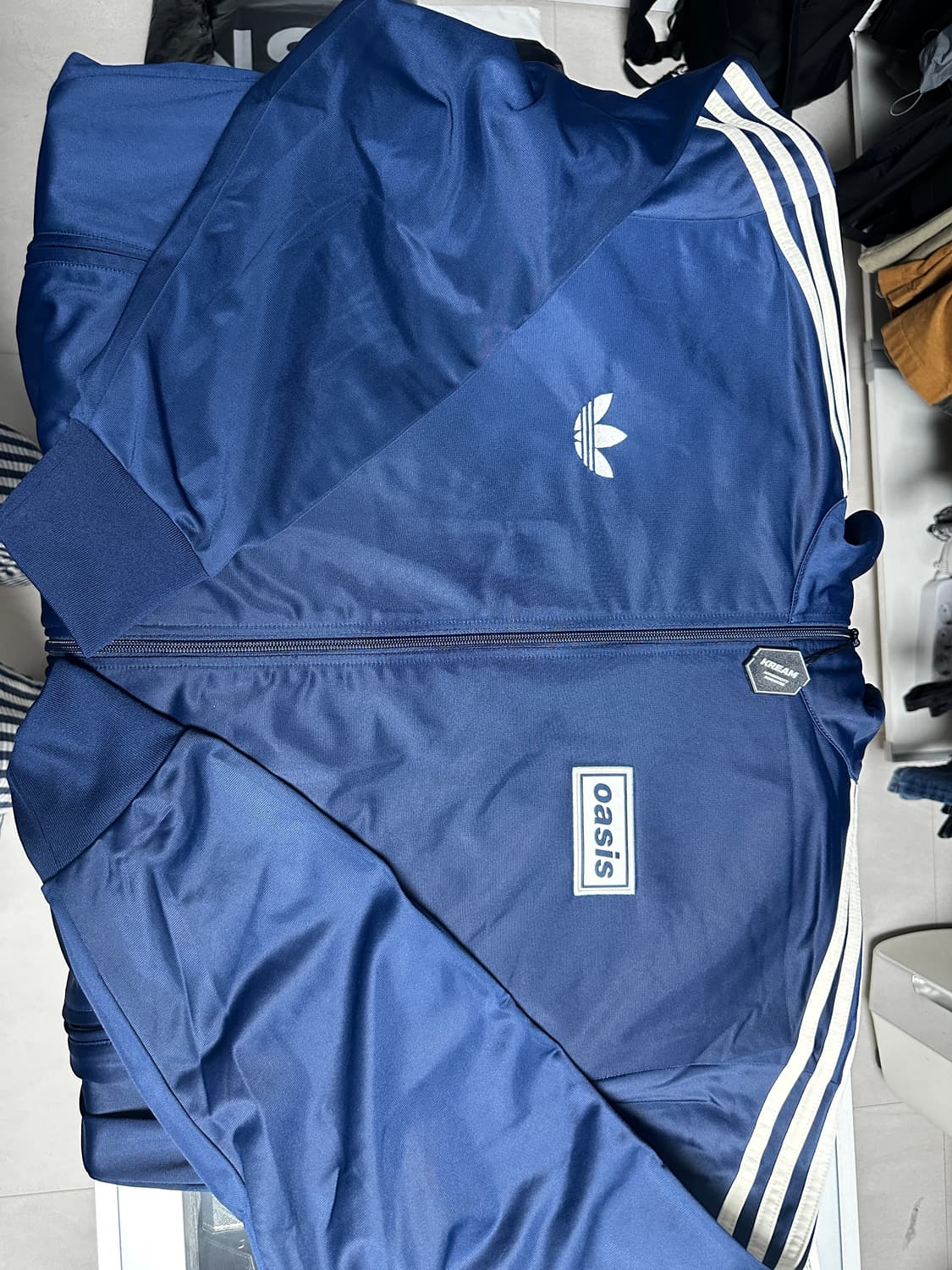 아디다스 오아시스 트랙탑 상품이미지1