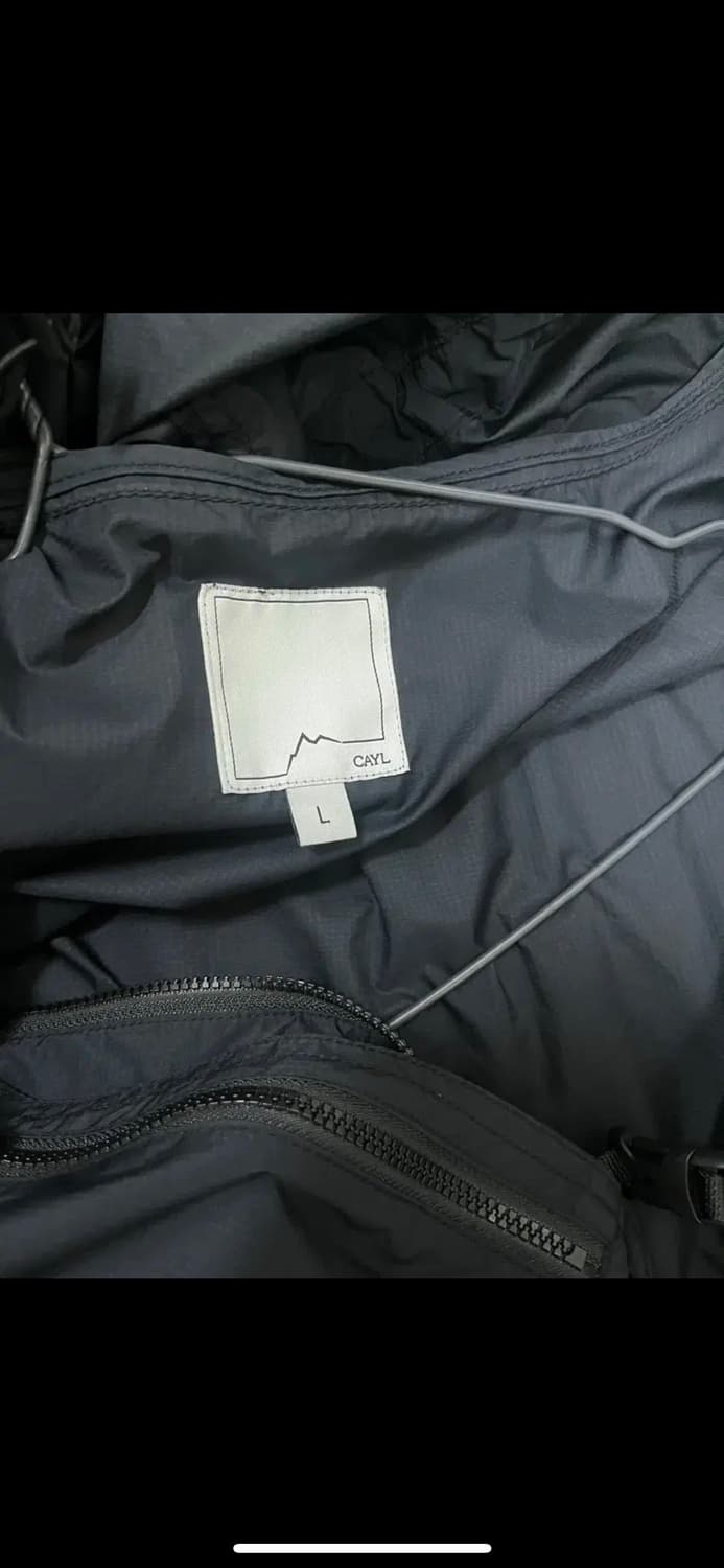 케일 베스트 Cayl buckle wind vest black 상품이미지3