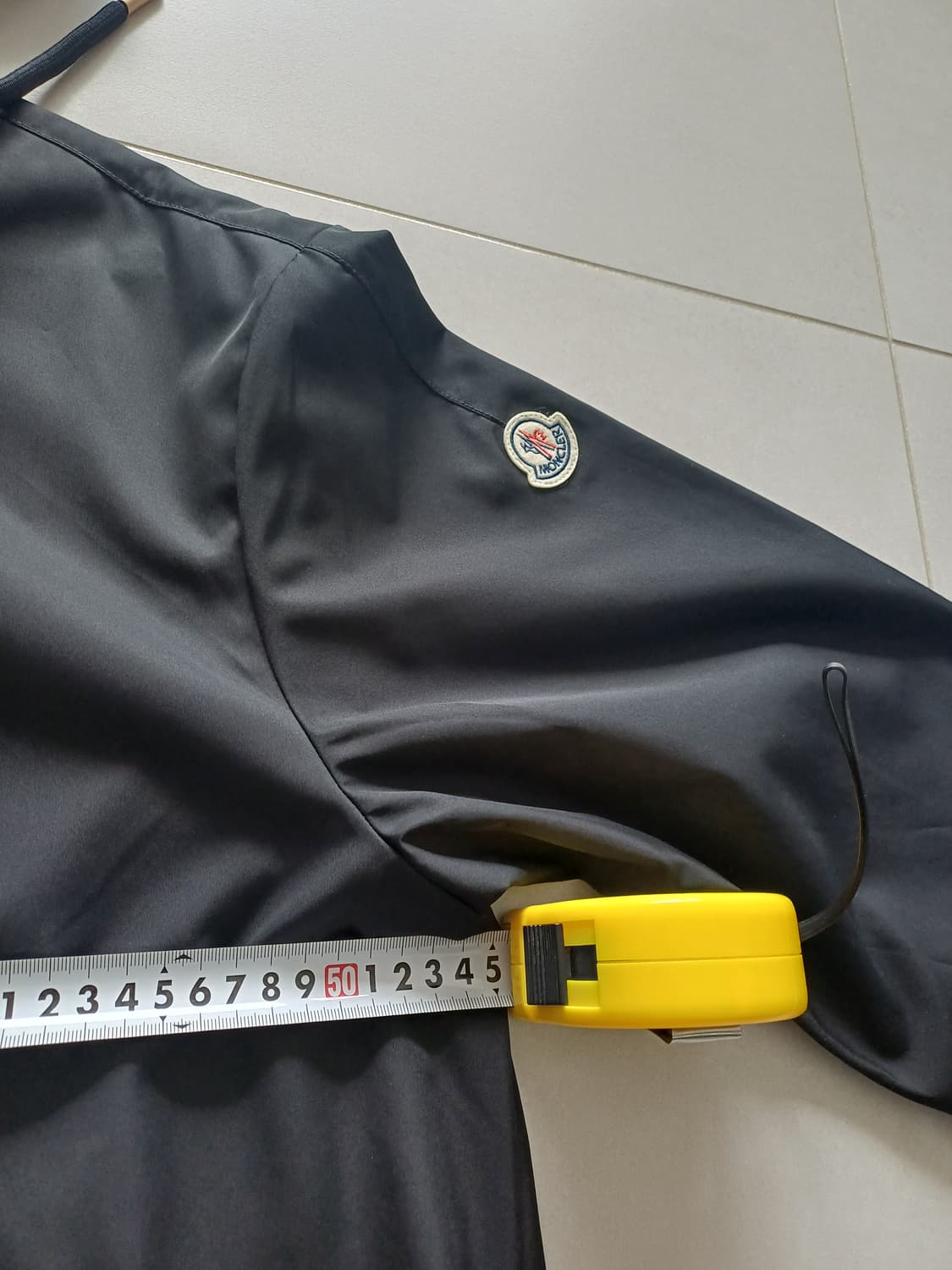 [몽클;레어] 2회착용 / 바람막이 점퍼 / 3 (약 여성 77 사이즈) 상품이미지5