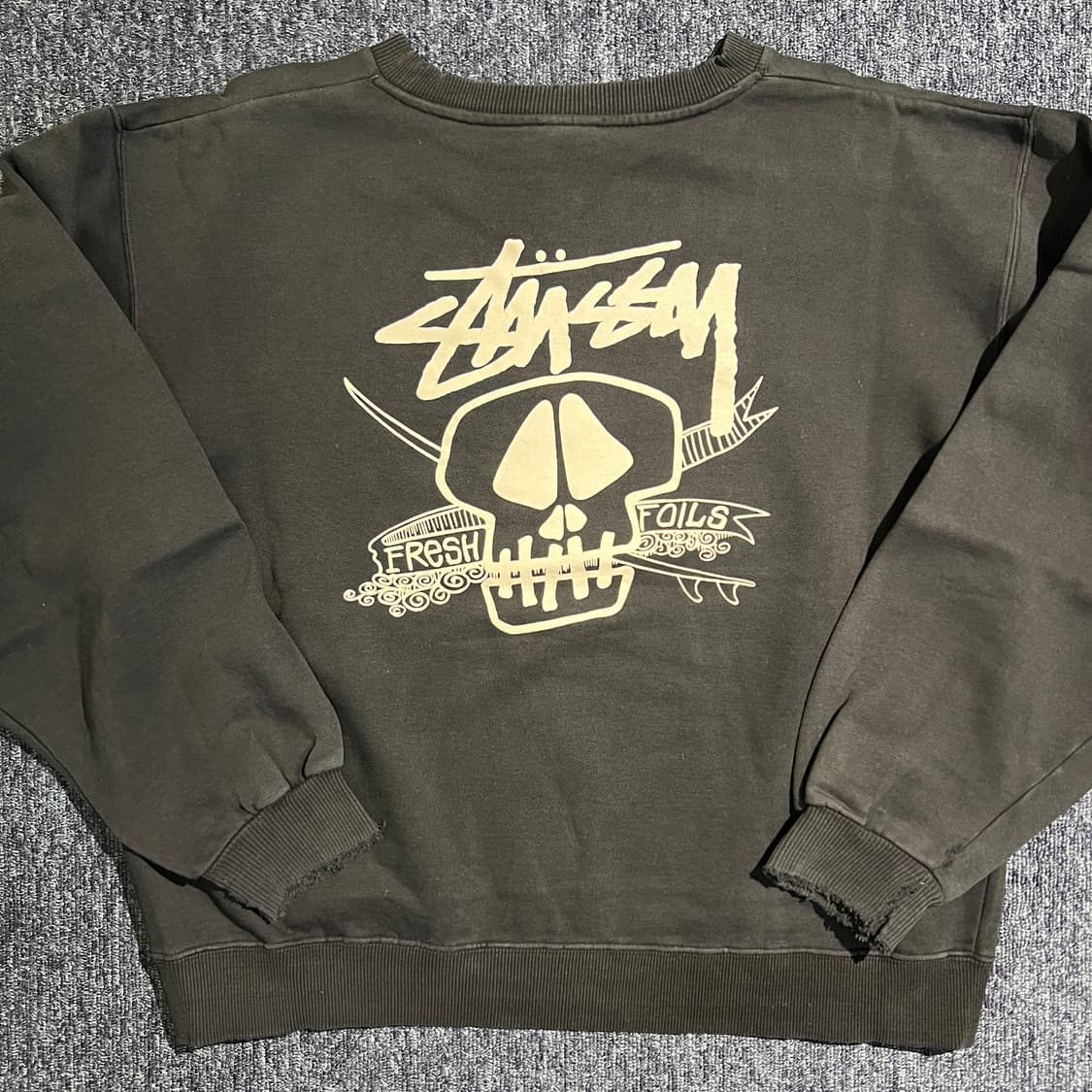 빈티지 90s STUSSY 스컬 그래픽 스웻셔츠 상품이미지2