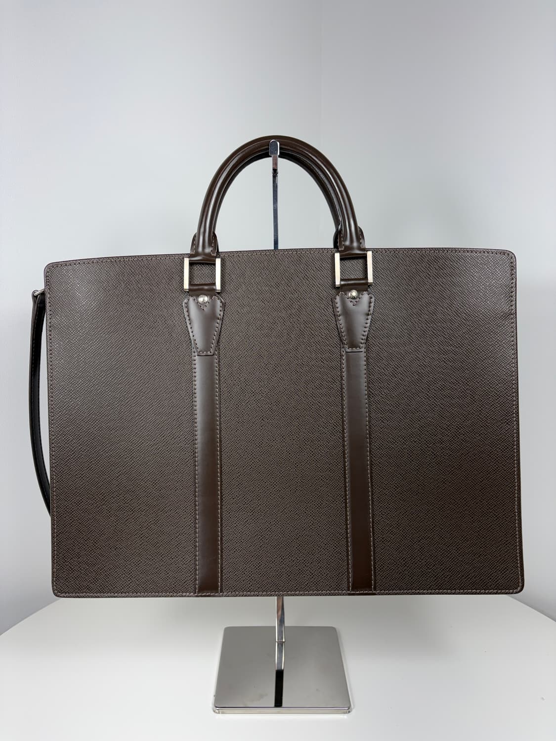 루이비통 M30058 타이가 로잔 브리프케이스 서류가방 상품이미지4