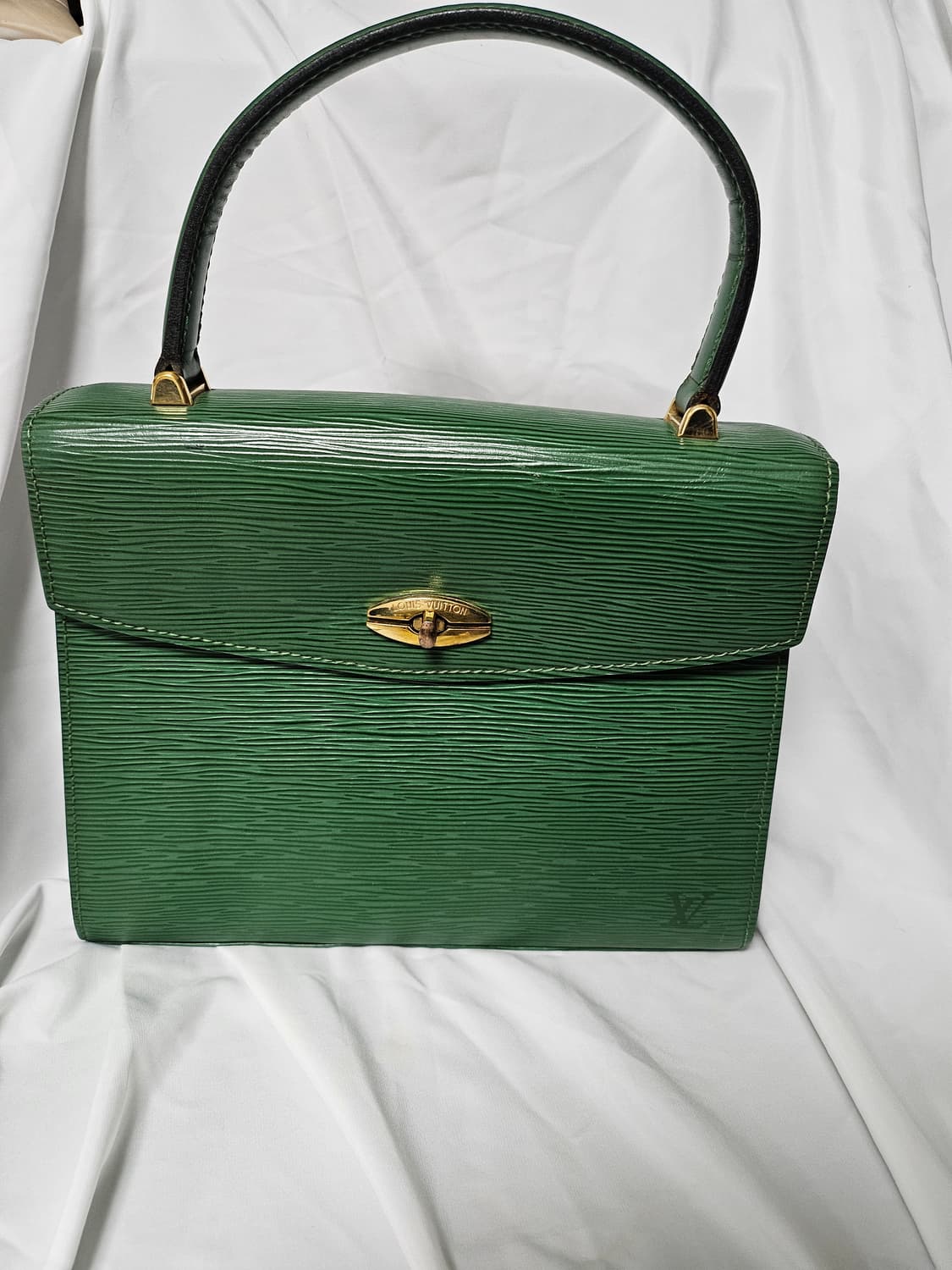 루이비통 에삐 말젤부 토트백 그린컬러 상품이미지1