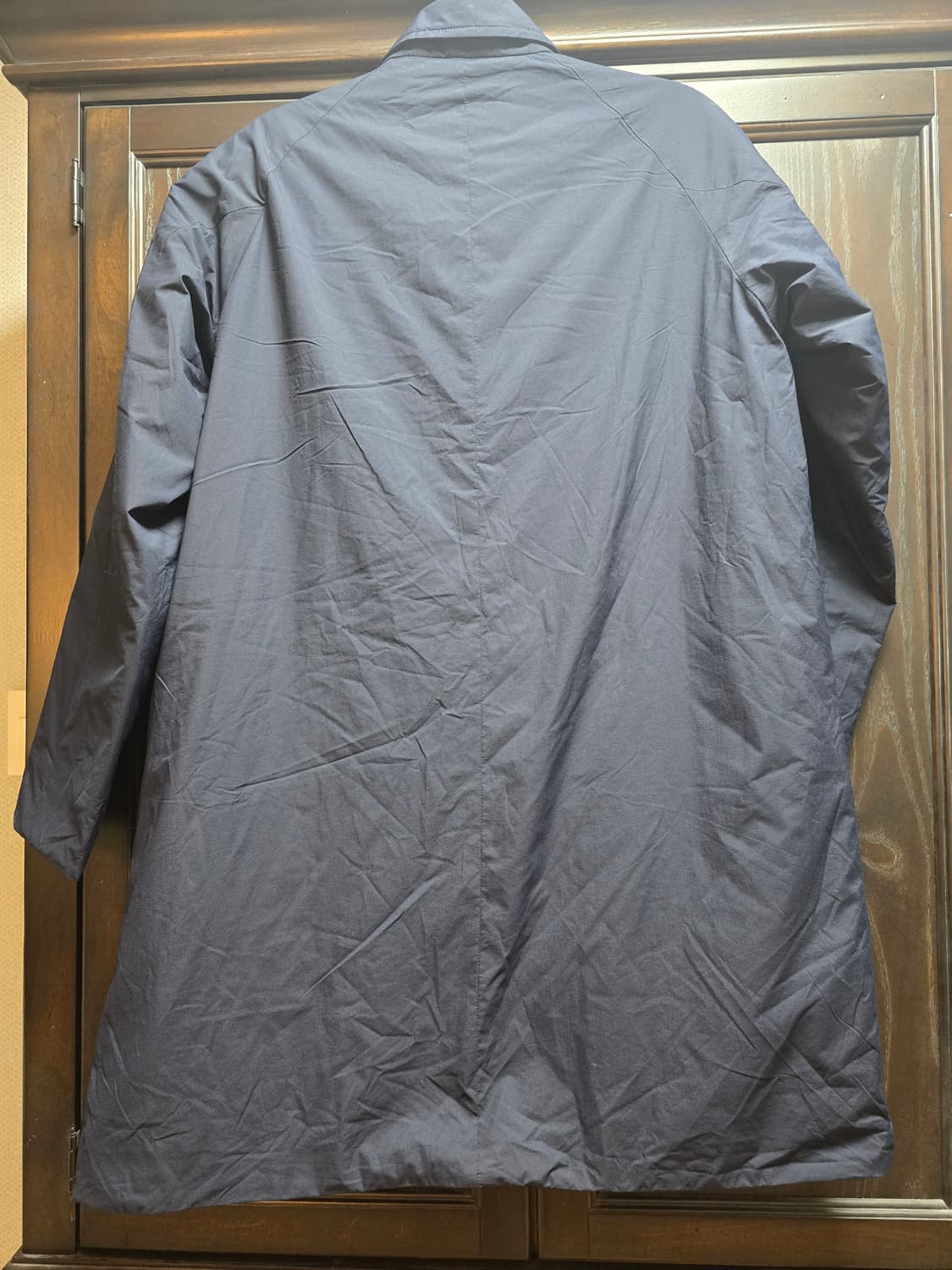 유나이티드 애로우즈 다크네이비 롱패딩자켓L사이즈입니다. 상품이미지2