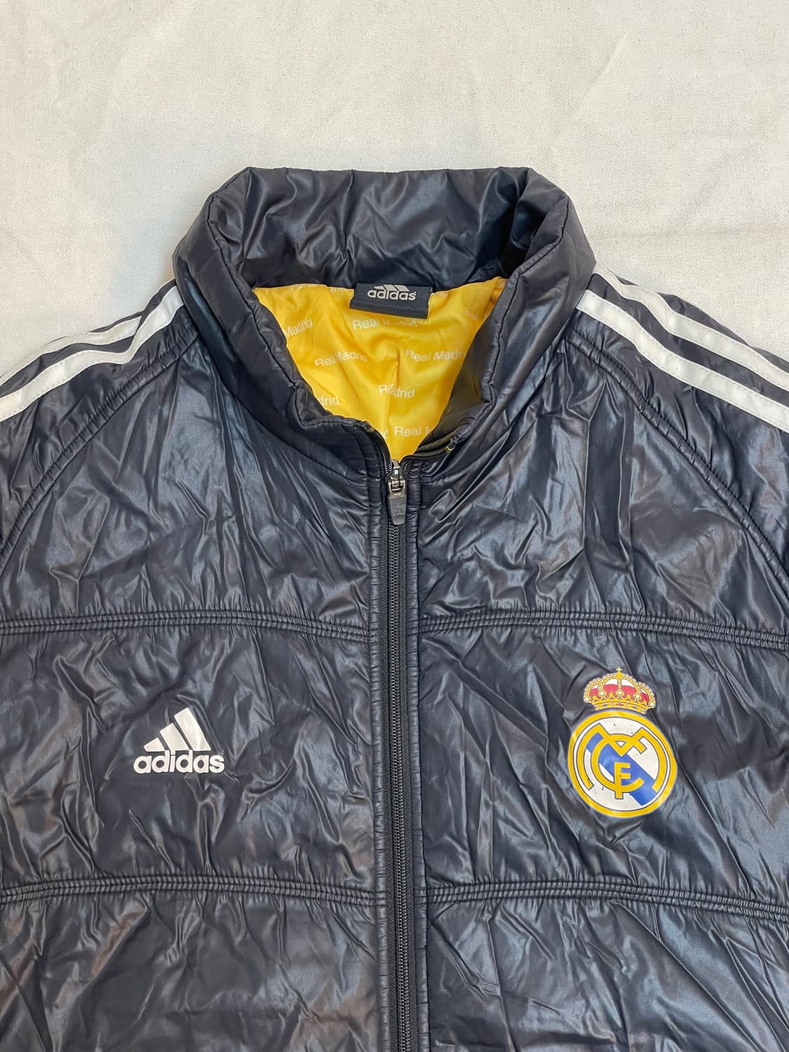 아디다스 패딩 점퍼 상품이미지2