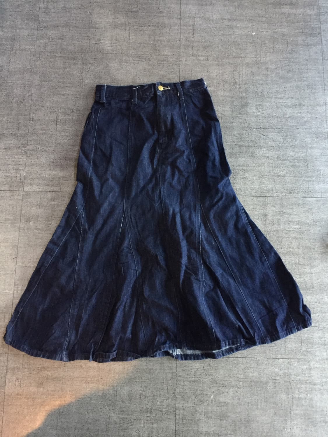 Lee 리 하구미모리걸 할메카지 퍼퓰럼 a핏 데님롱스커트 상품이미지1