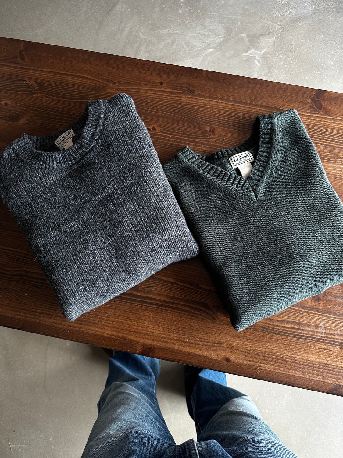 엘엘빈 다크 그린 브이넥 니트  상품이미지4