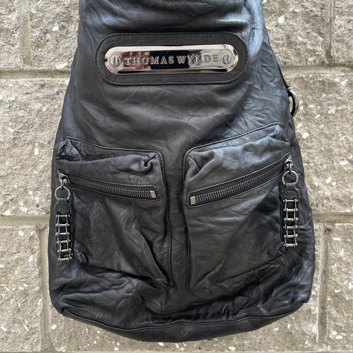 [OS] THOMAS WYLDE 블랙 레더 체인 숄더백 상품이미지4