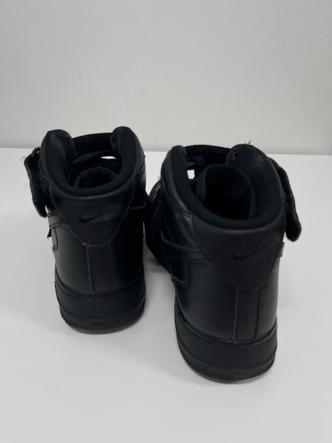 [260] 나이키 에어포스 1 ’07 트리플 블랙 상품이미지3