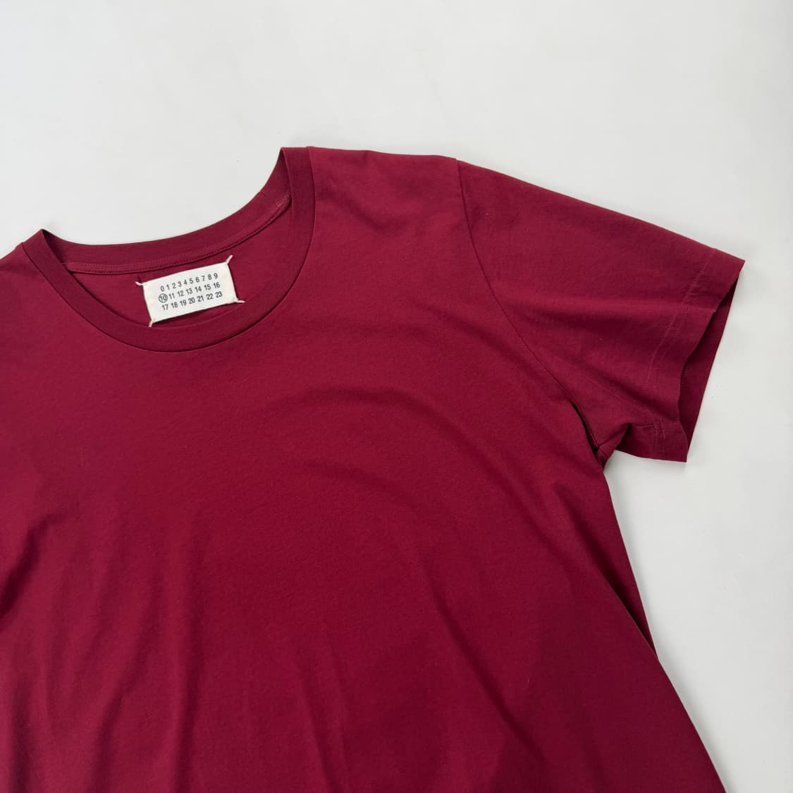 메종 마틴 마르지엘라 버건디 반팔 (48) 상품이미지3