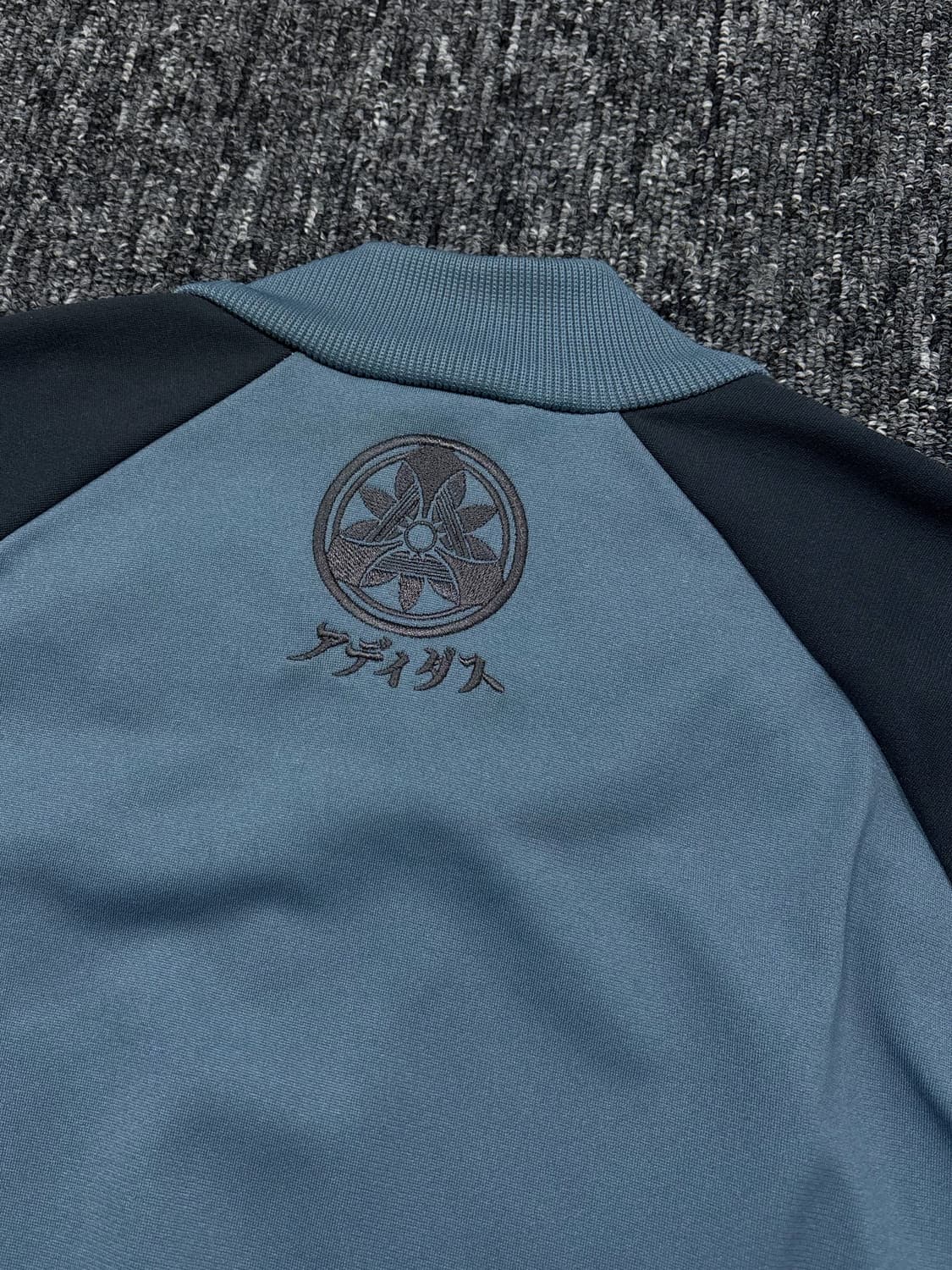 아디다스 블루 네이비 잉어자수 져지 상품이미지5