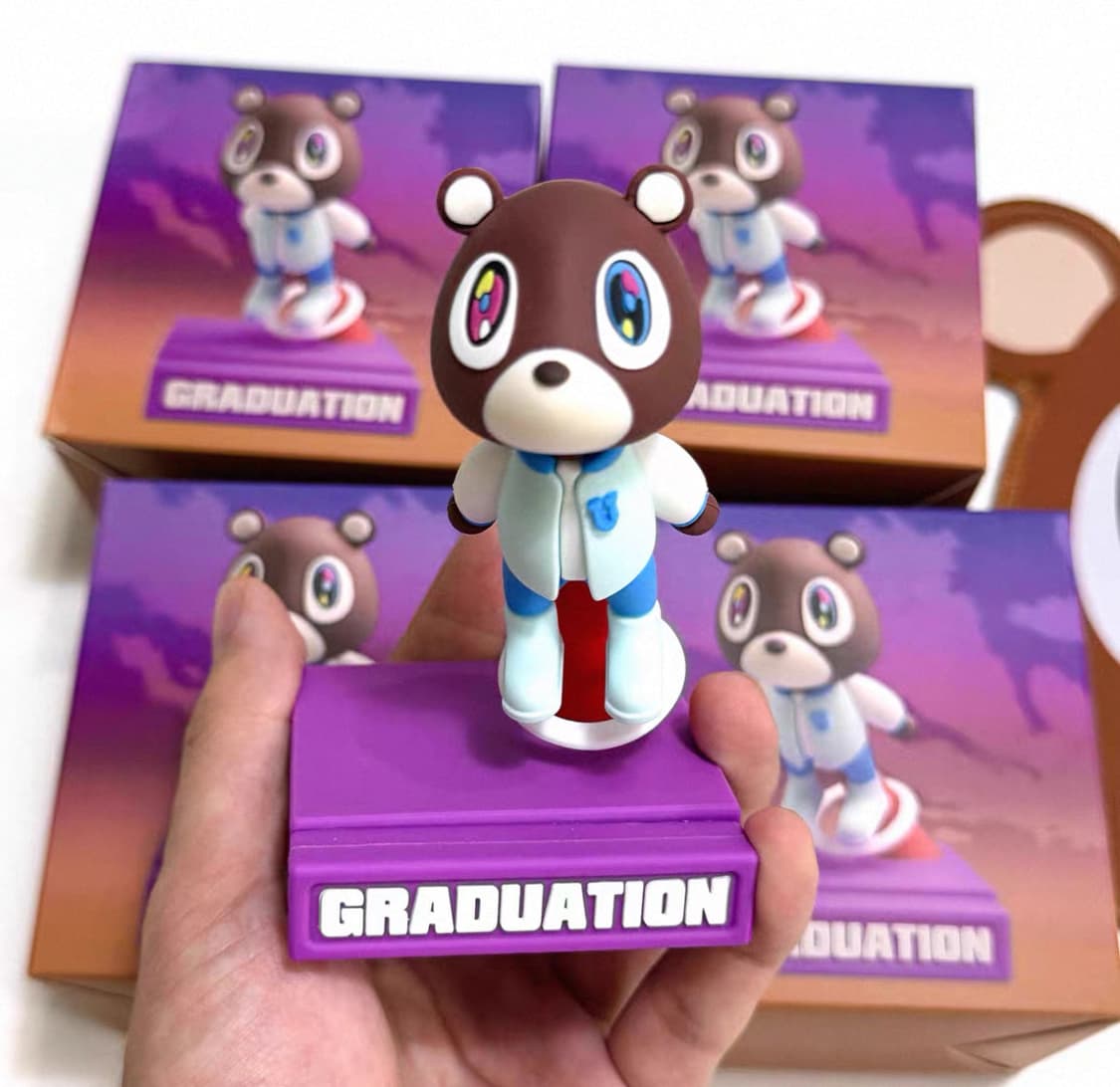 칸예 웨스트 graduation 피규어 상품이미지2
