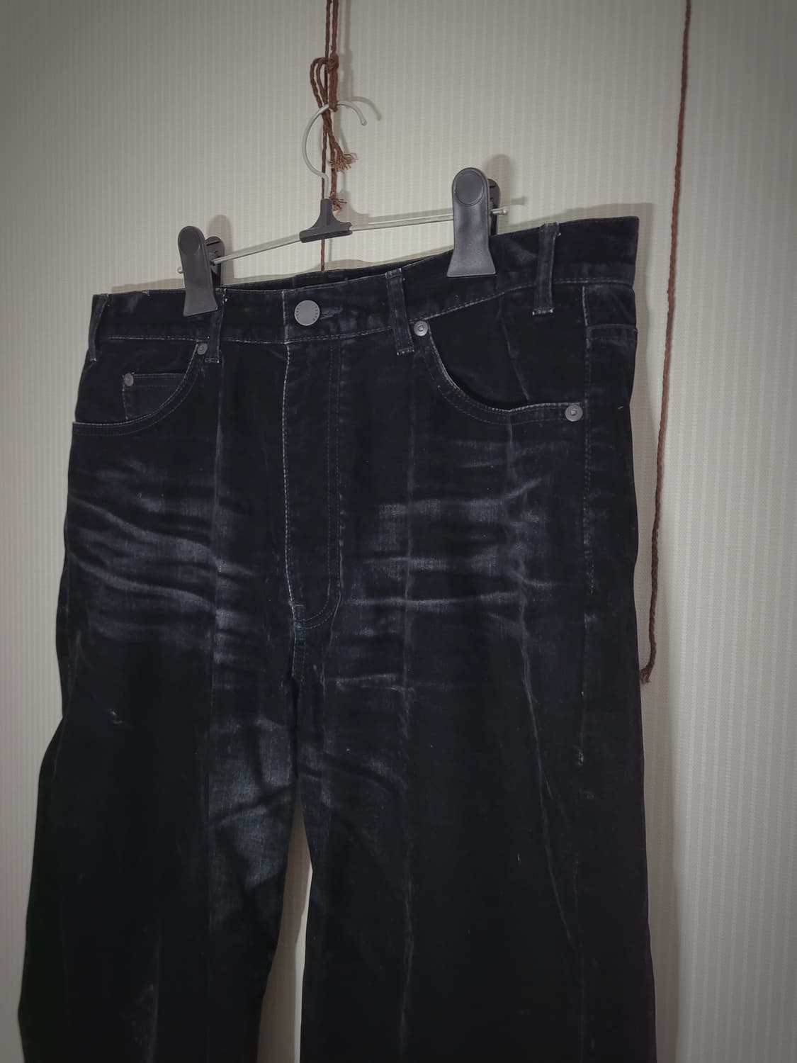 탁 블랙 벨벳 팬츠 상품이미지1