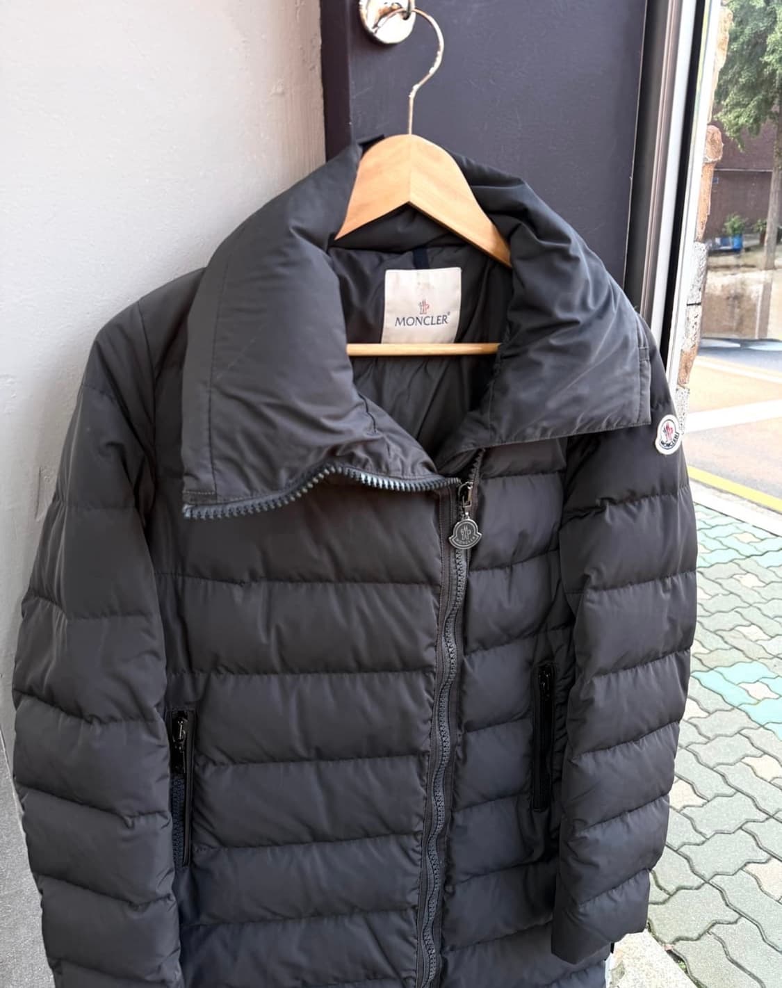 1/ 몽클레어 High-neck 구스다운 롱패딩 상품이미지4