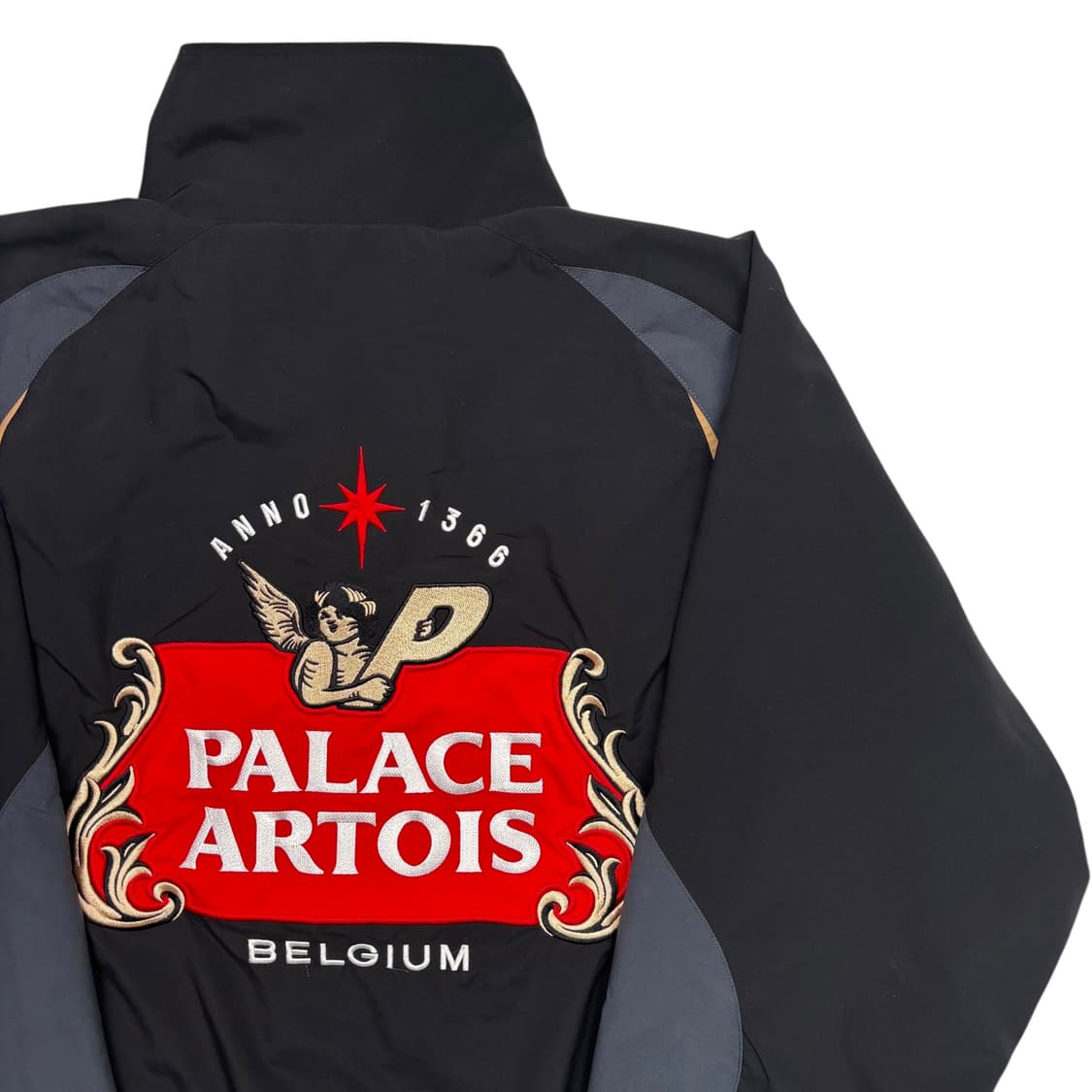 팔라스 X 스텔라 아르투아 라이트 코트 자켓 M 상품이미지5