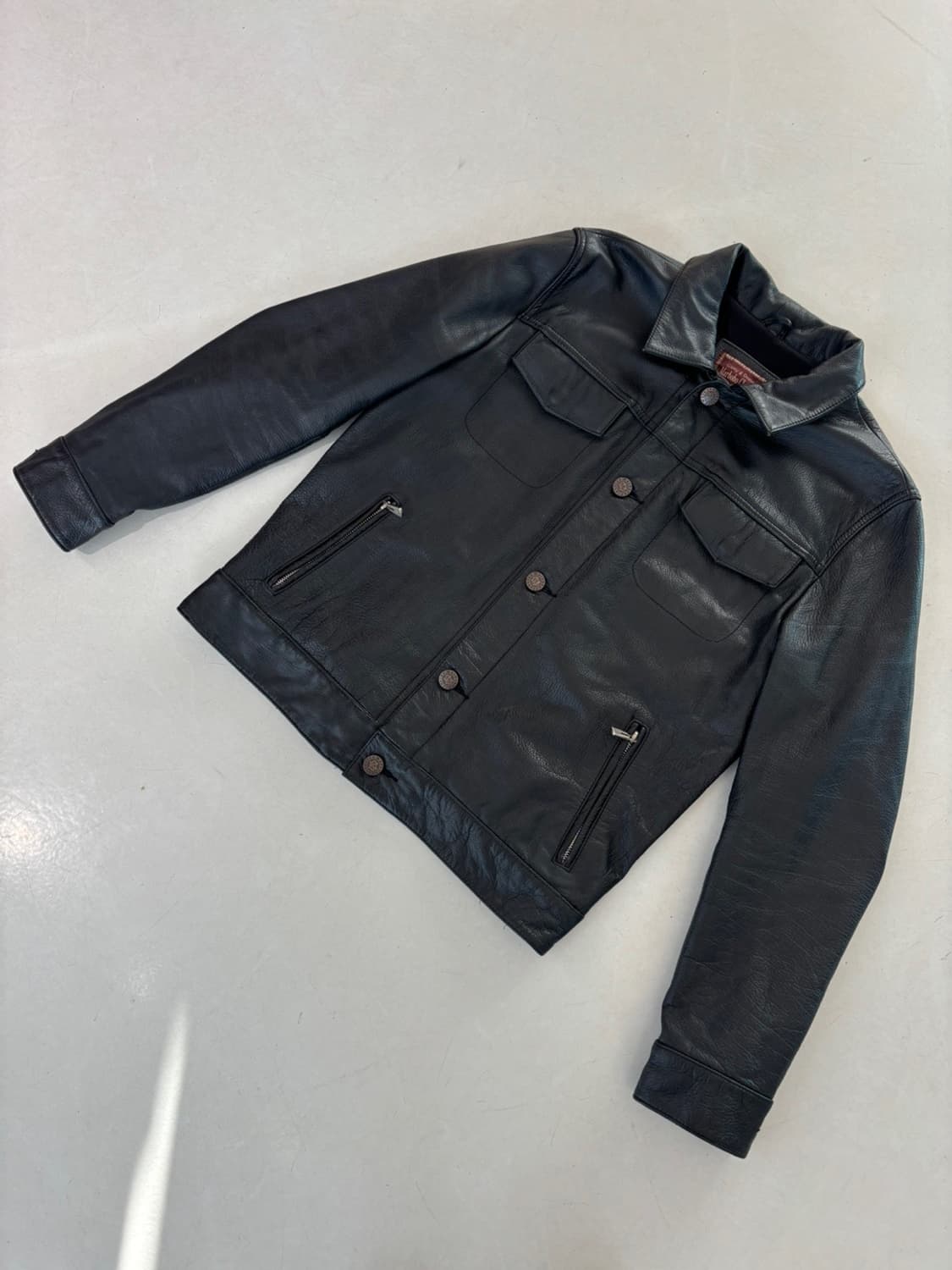Vintage Malboro Leather Jacket 상품이미지3