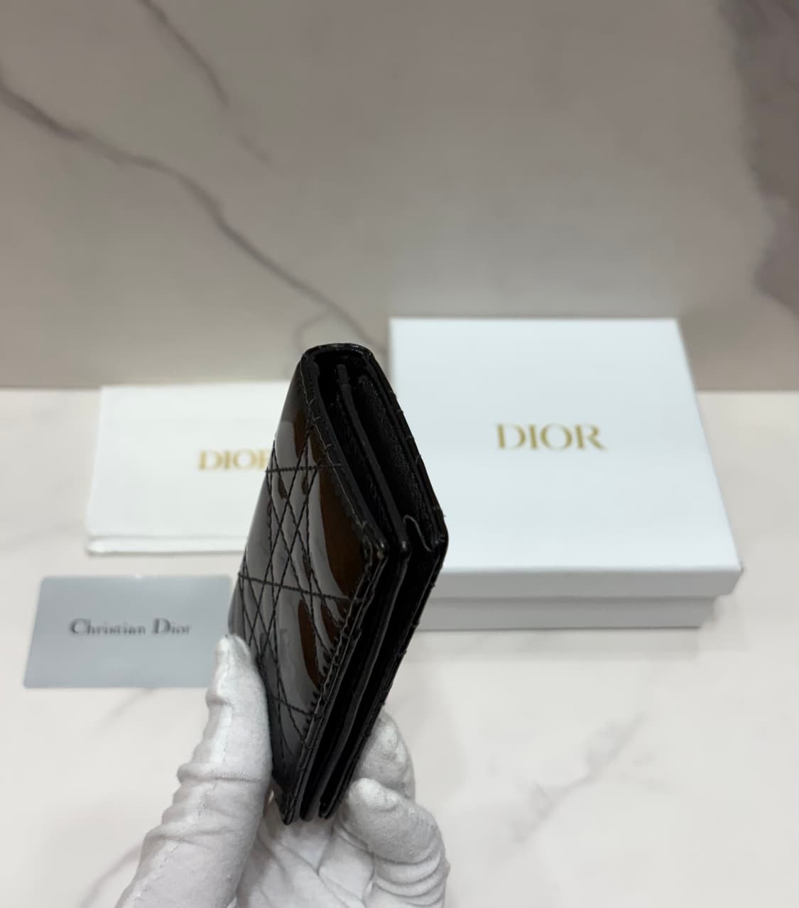[정품] S급 디올 레이디 페이던트 까나쥬 반지갑 상품이미지10