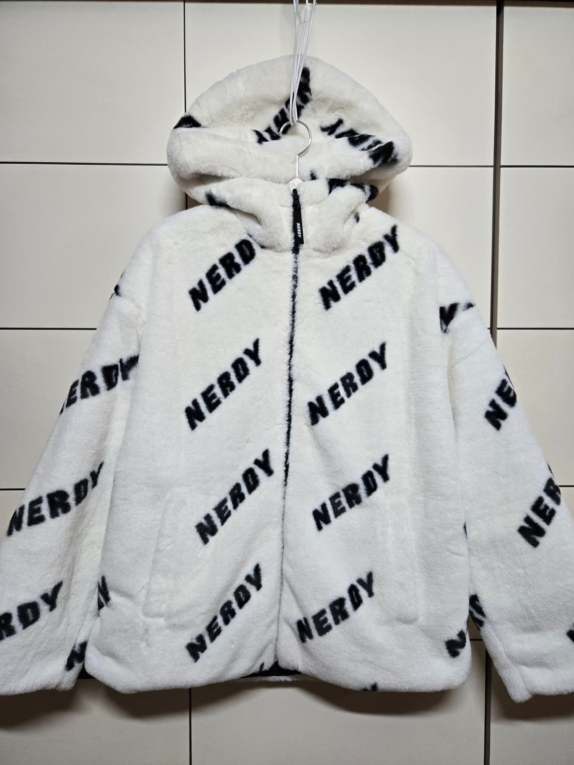 널디 리버시블 에코퍼 누빔패딩 후드자켓 상품이미지1